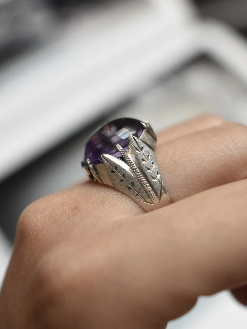 Late Art Deco 830 silver amethyst cabochon ring