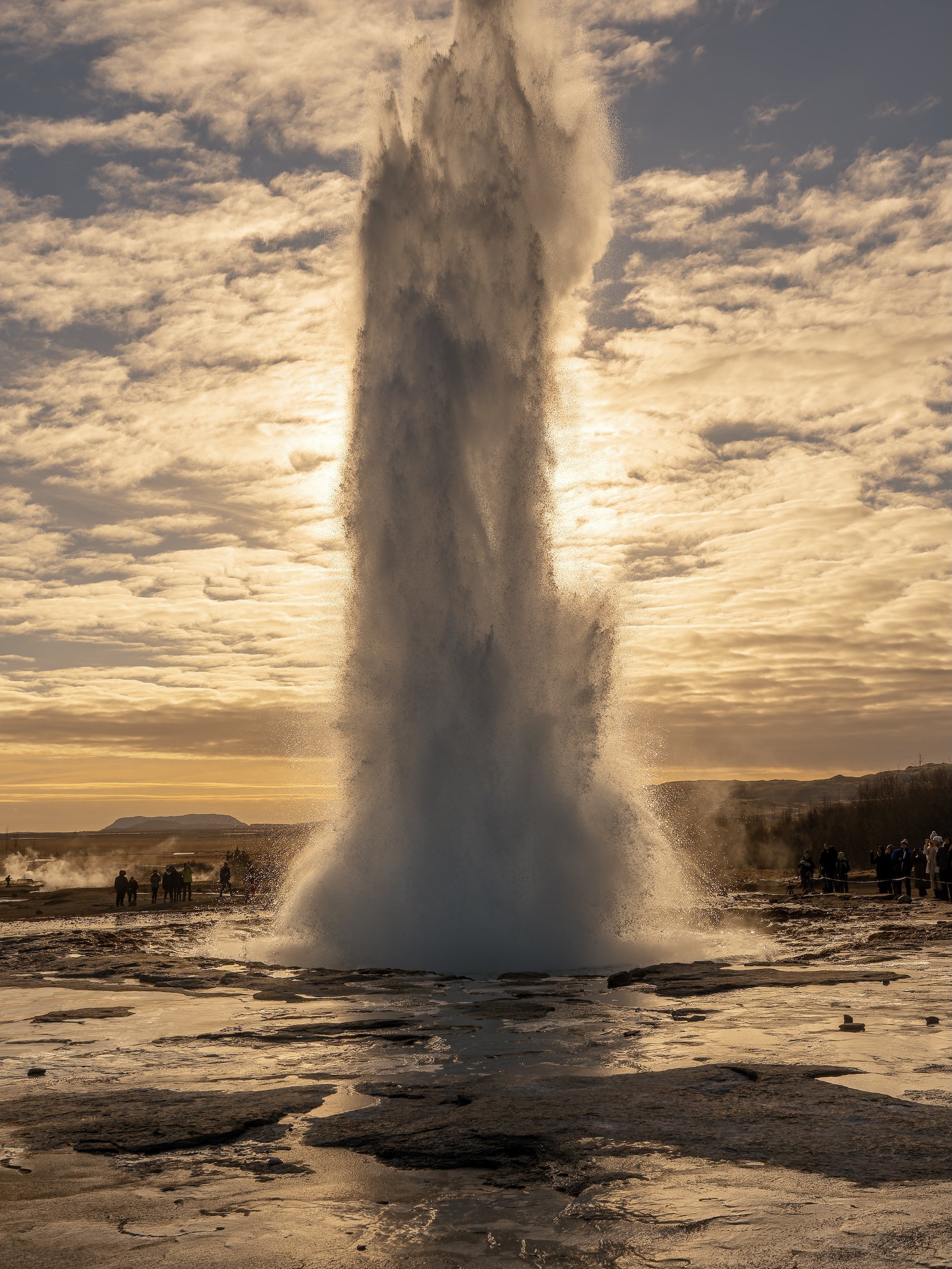 geyser.jpg