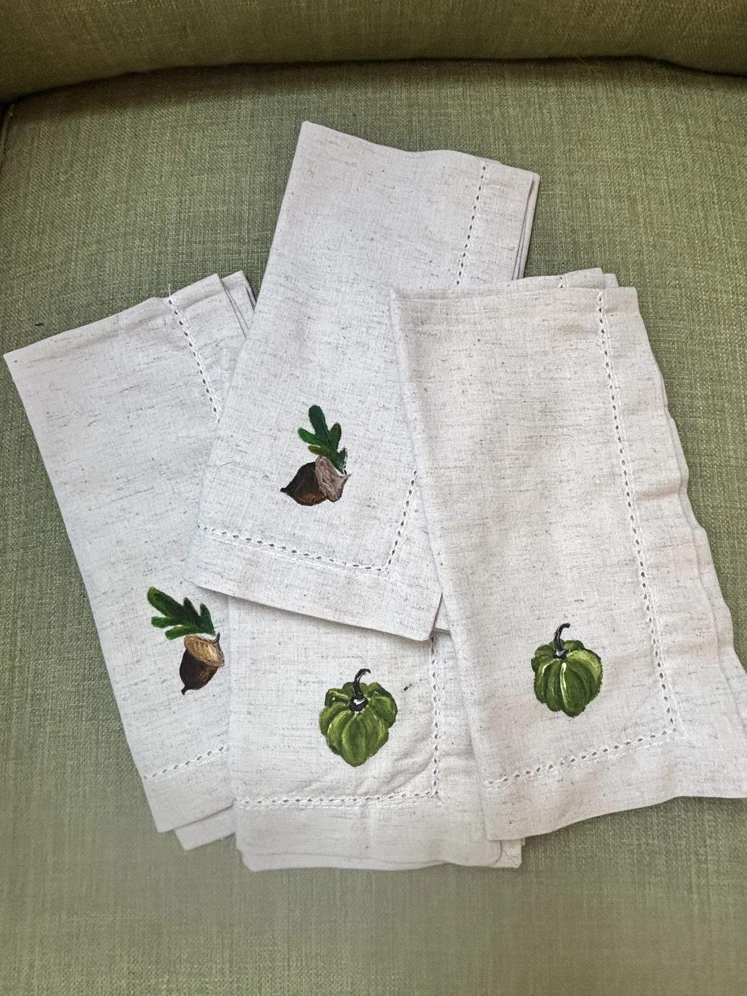 Thanksgiving Napkin Class at LaShellé Wines