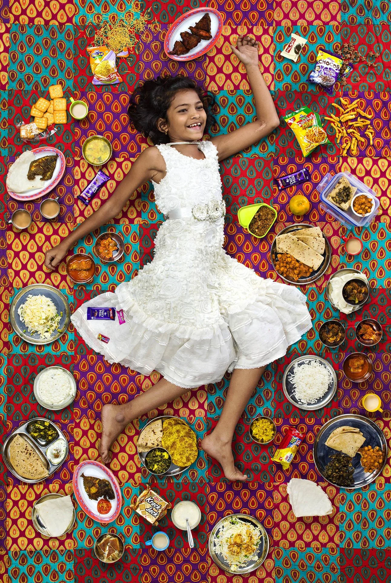 10-Pranitha_Mumbai_114284_v2.jpg