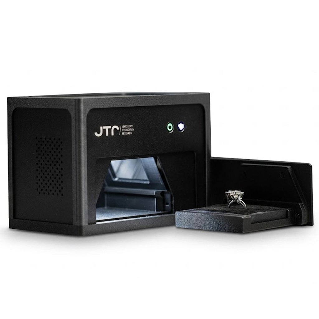 JTR REVEAL synthetic diamond detector and gemstone authentication scanner