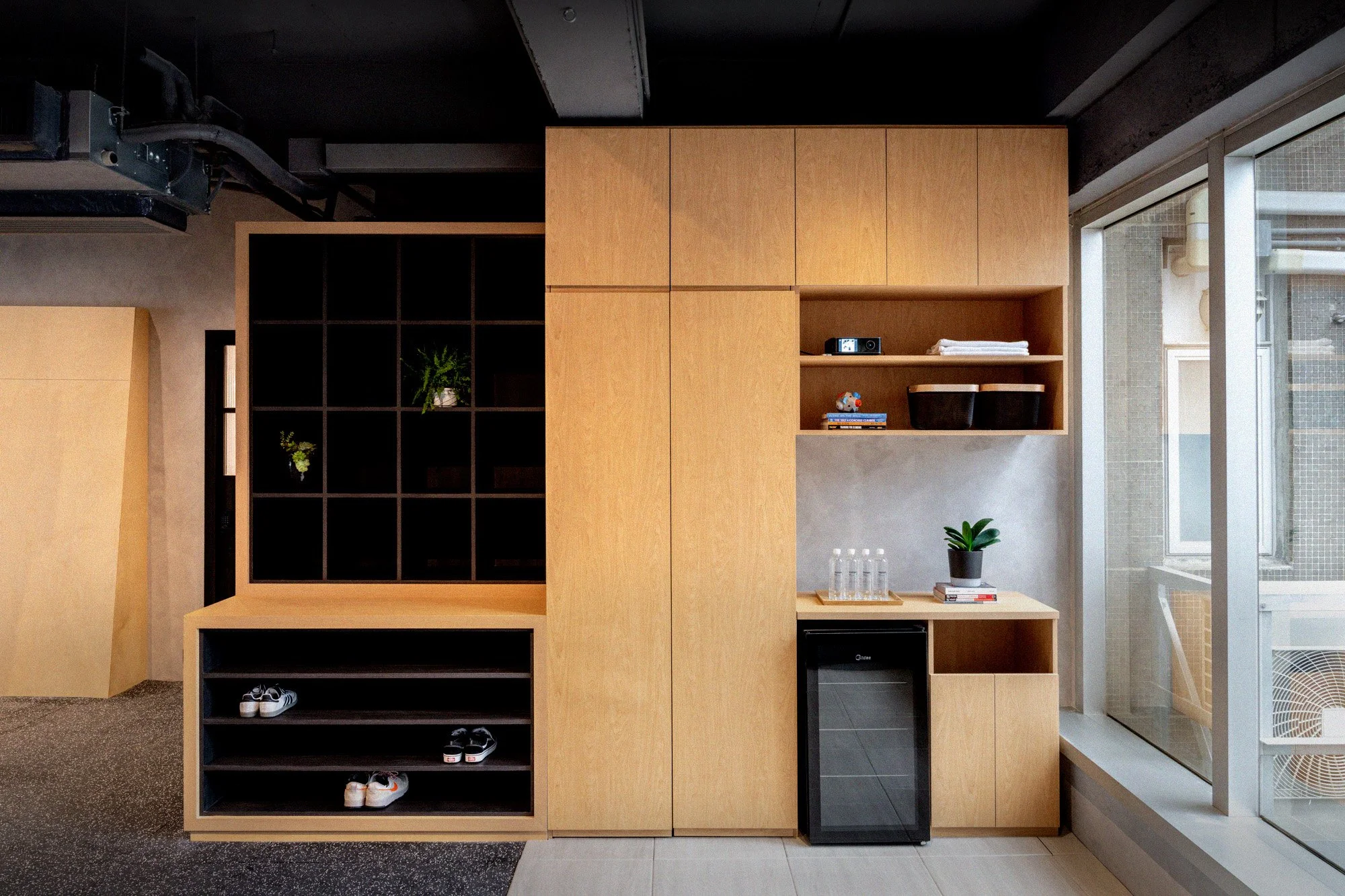Studio-Kaspey-boardroom-026RT-web.jpg