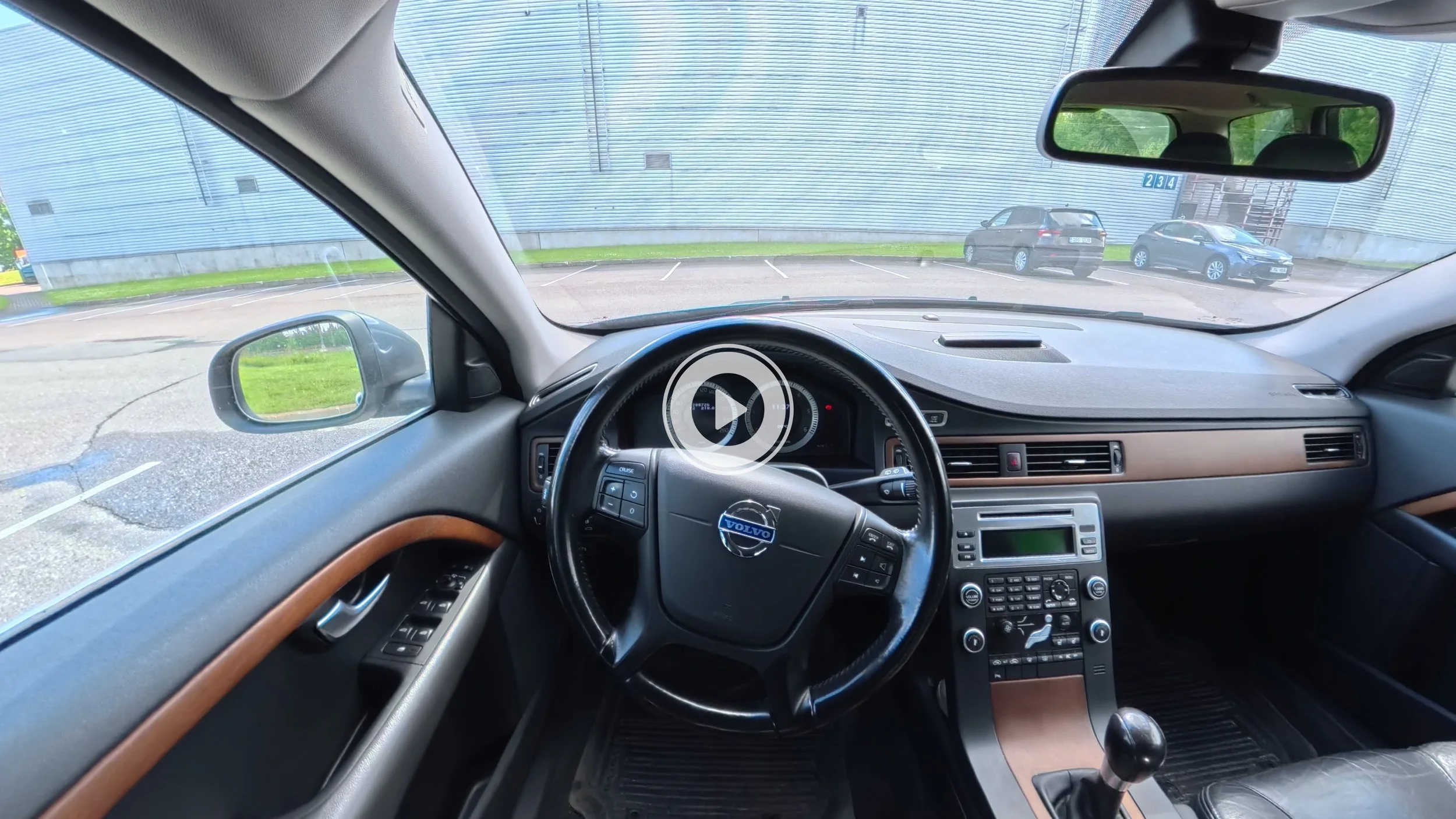 Volvo V70 salongi 360° virtuaaltuur.