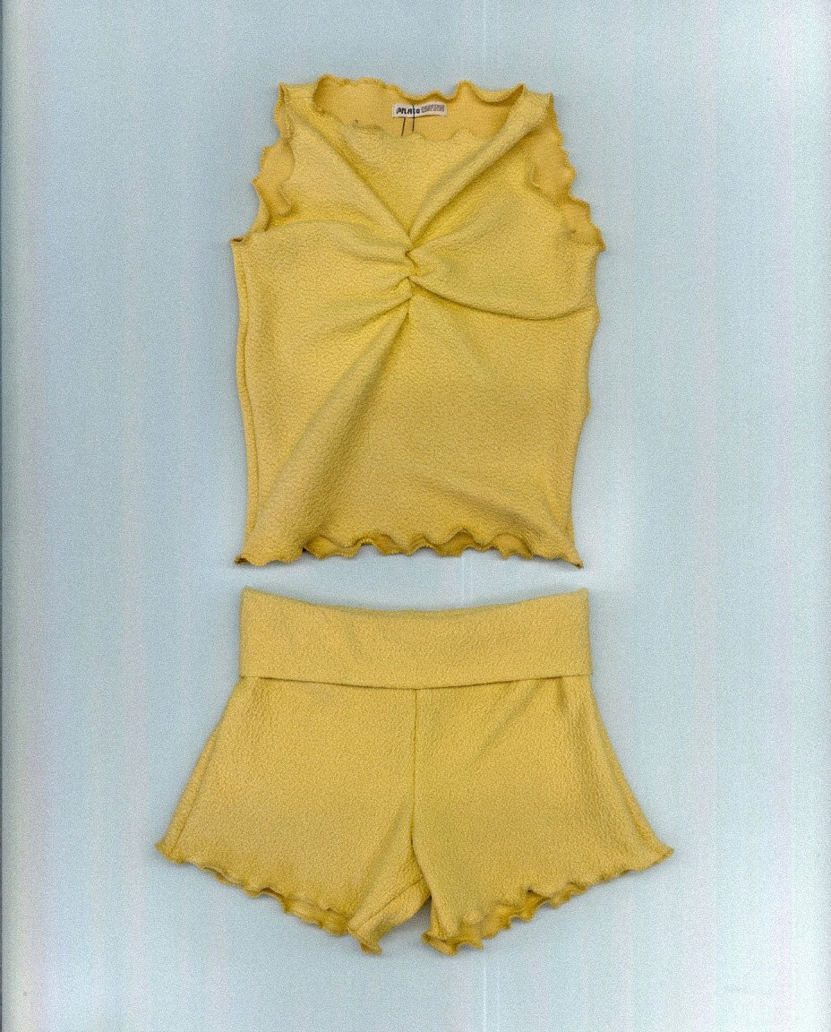 TulipOrangeYellow.jpeg