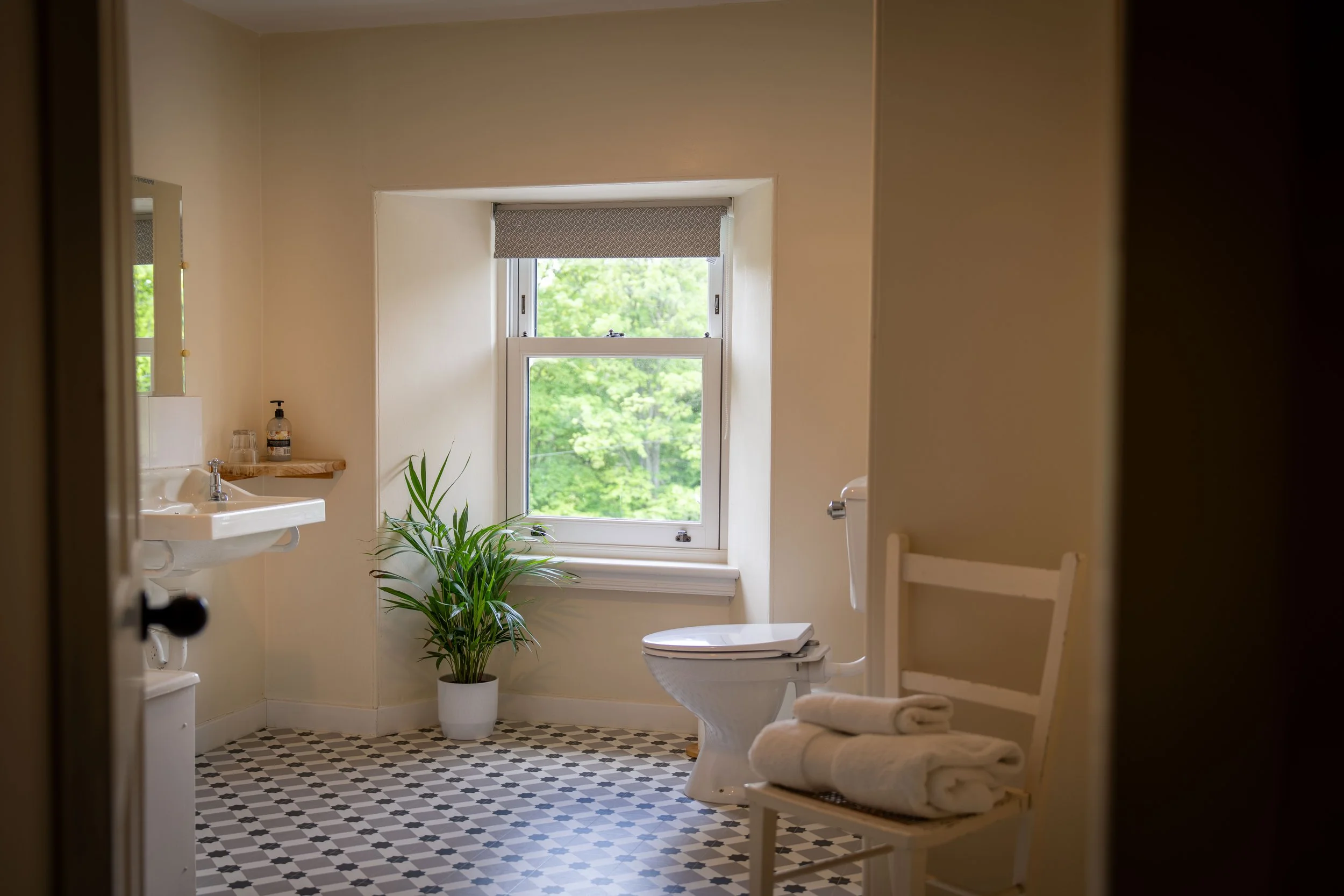 7R506094-HDR.jpg