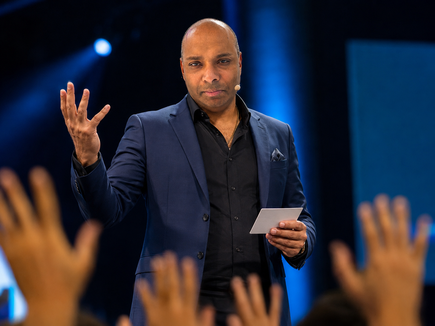 Ruben Seetharamdoo talking at one of his events