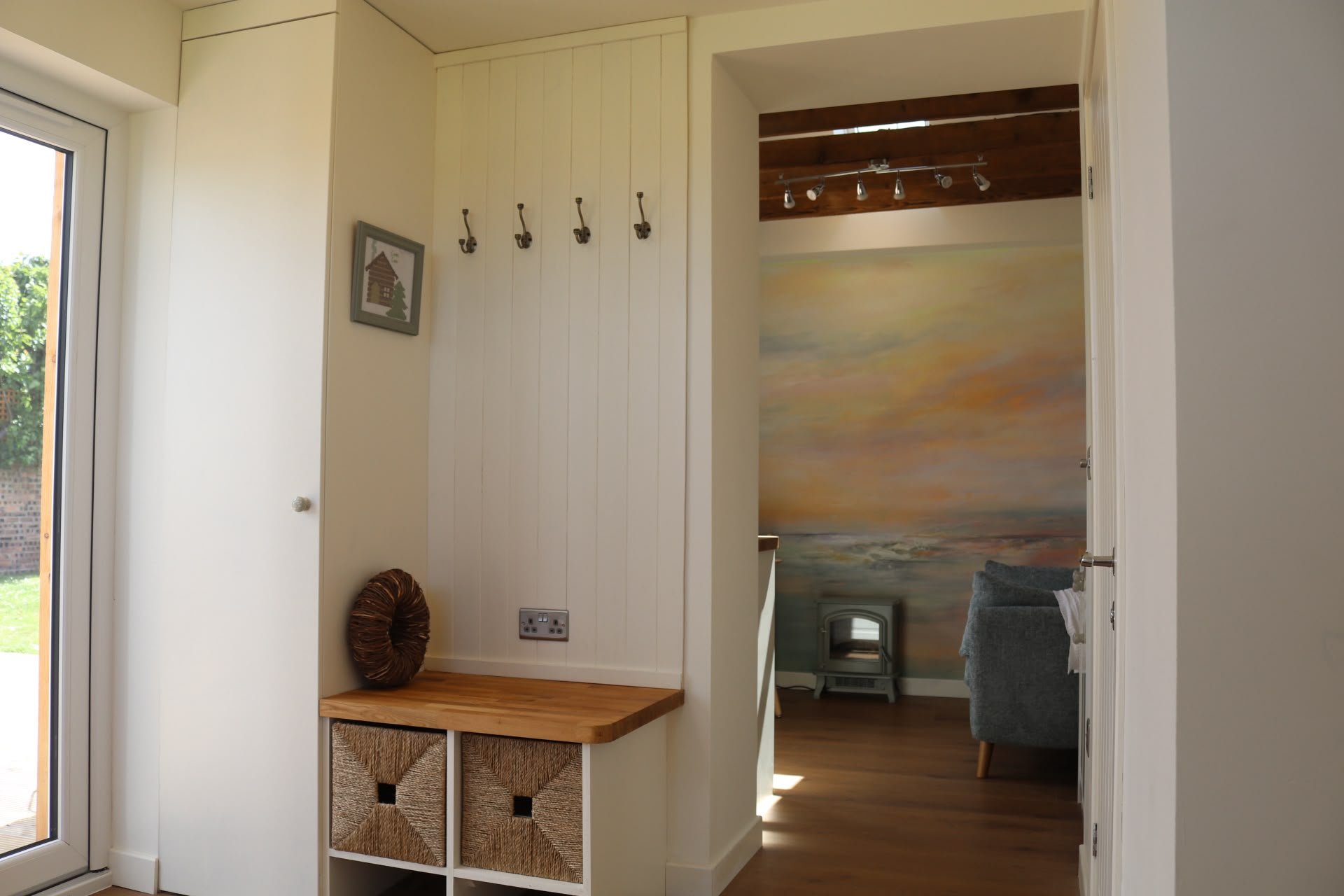 Hallcupboardfullmural2.jpeg