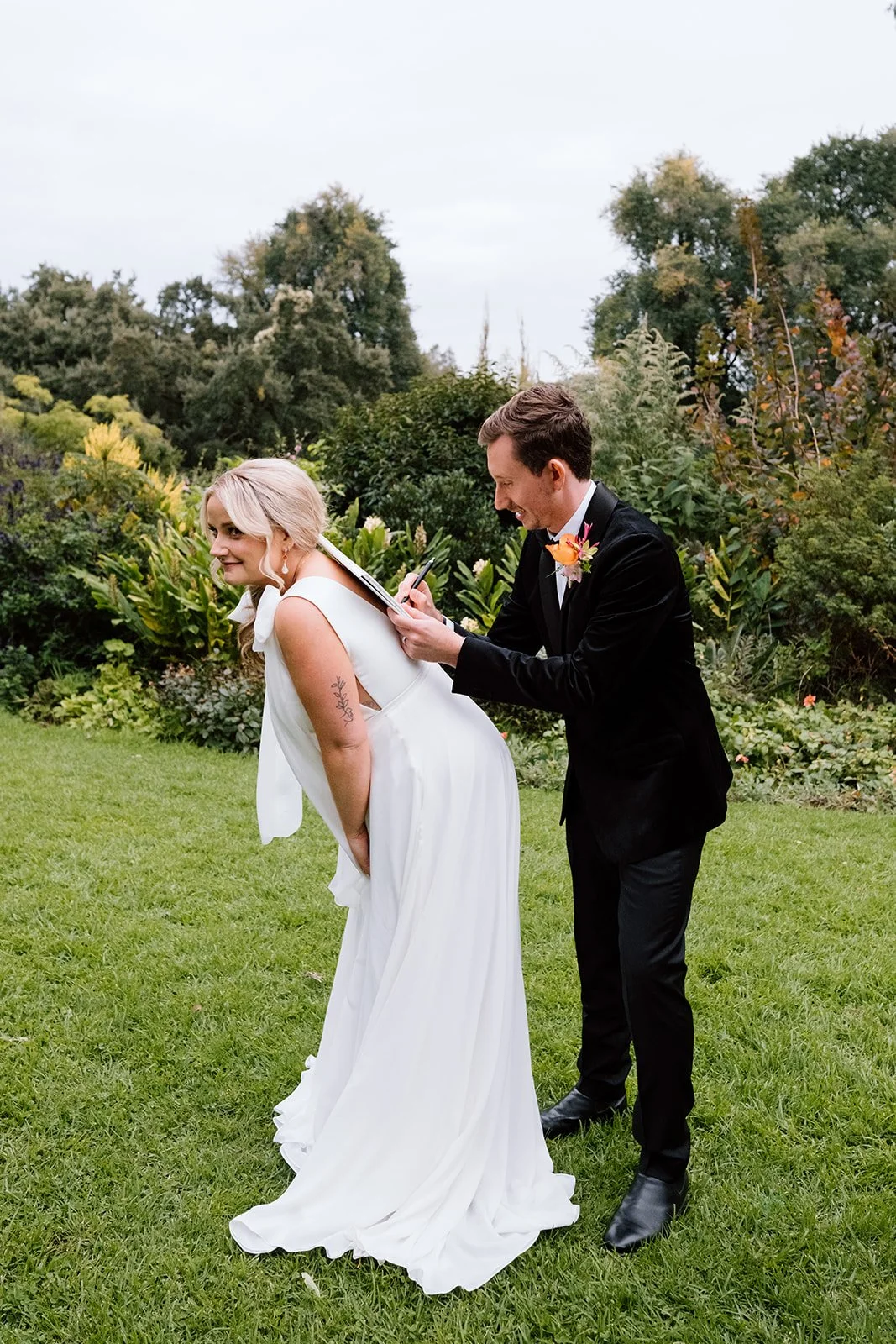 AMP - Tayla & Ryan Sneak Peeks-54.jpg