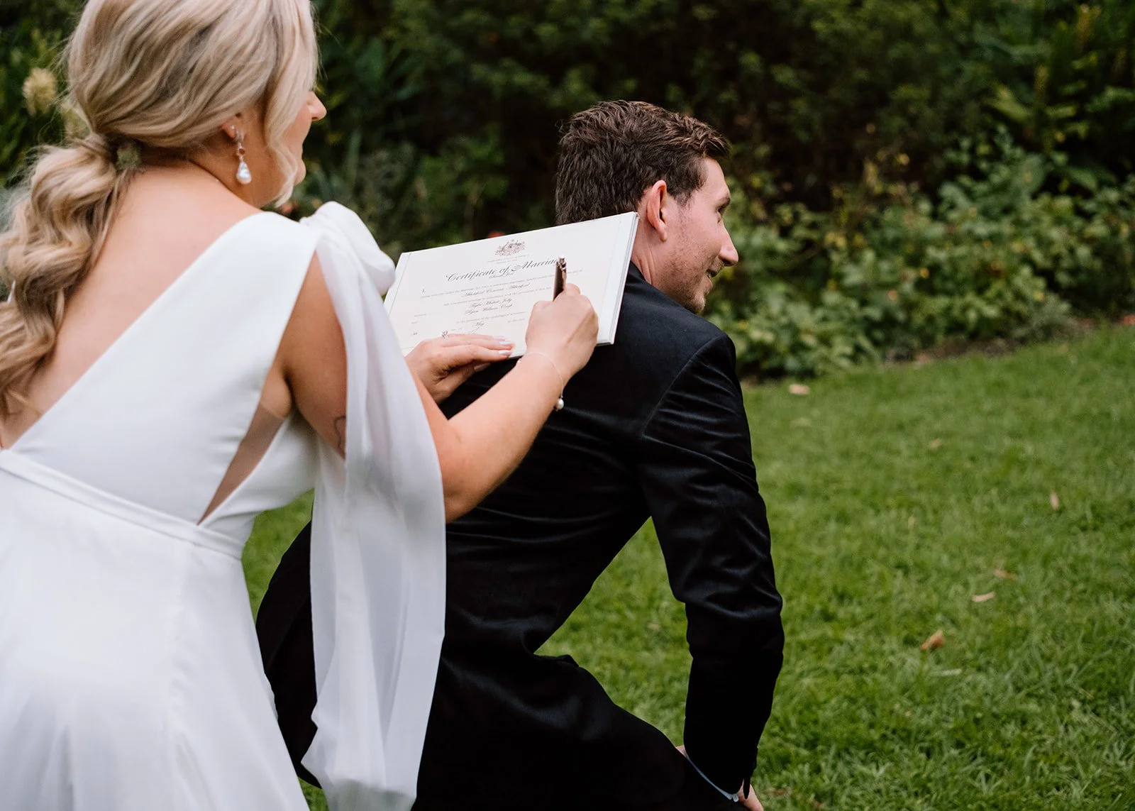 AMP - Tayla & Ryan Sneak Peeks-55.jpg