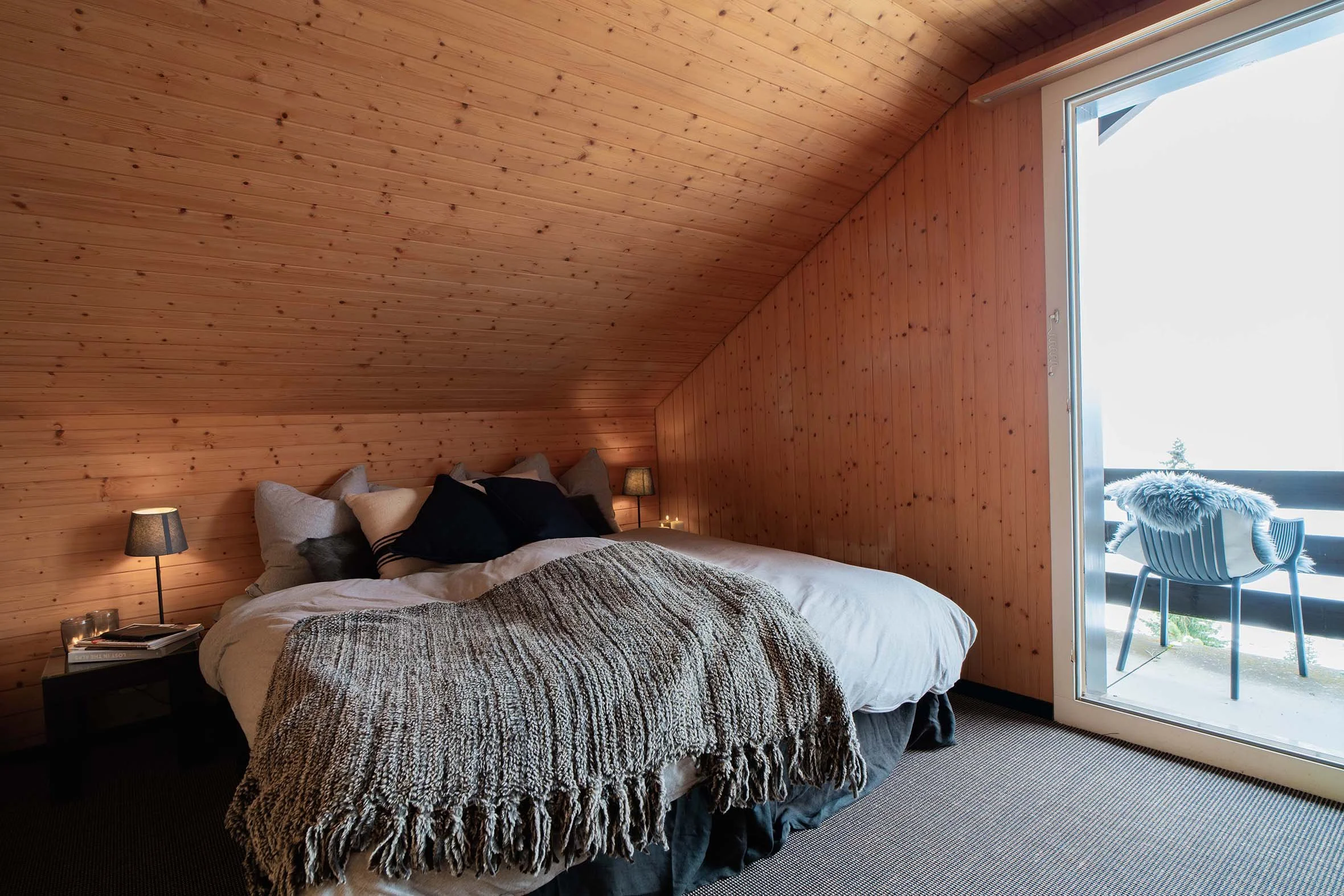 chalet-bedroom-mountain-view-switzerland.jpg