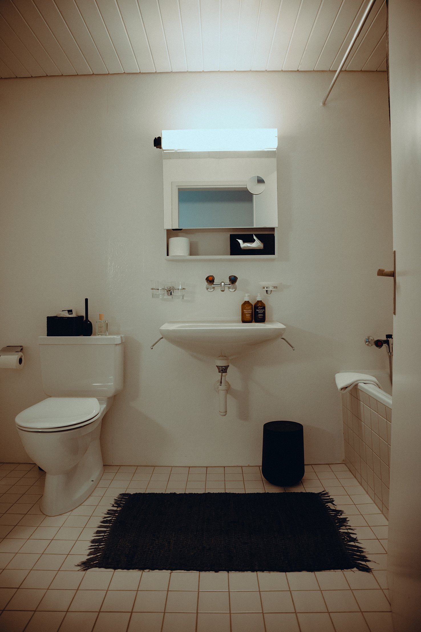 Villa-H-0414_small.jpg