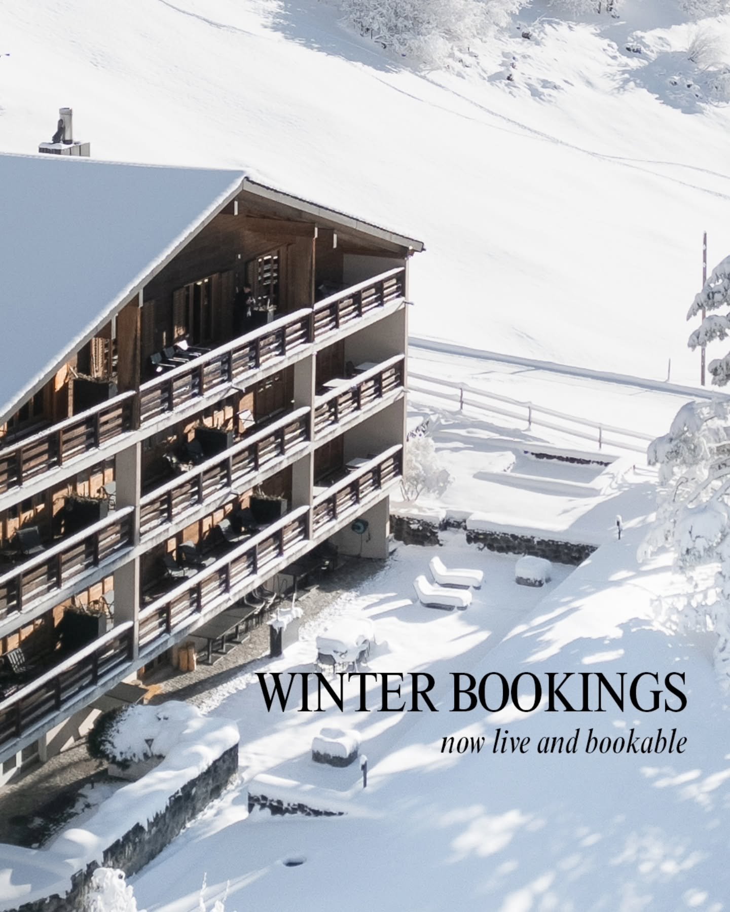 &mdash; THE MOUNTAINS ARE CALLING. WINTER IS LIVE. &mdash;

The peaks are snow-kissed, the skies are wide open, and our calendars for the 2026/27 winter season are now open for booking.

Villa Hundert is your basecamp for the perfect alpine rhythm.
C