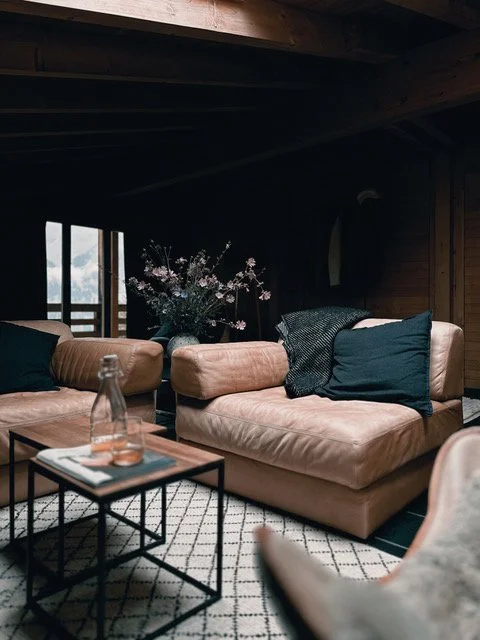 hotel-suite-living-room-swiss-alps.jpg