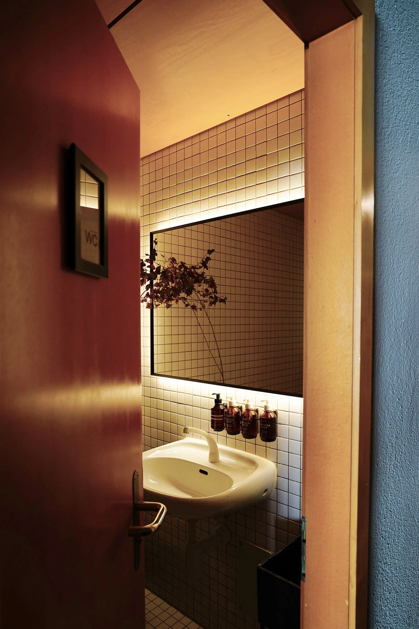spa-restroom-boutique-hotel-engelberg-switzerland.jpg