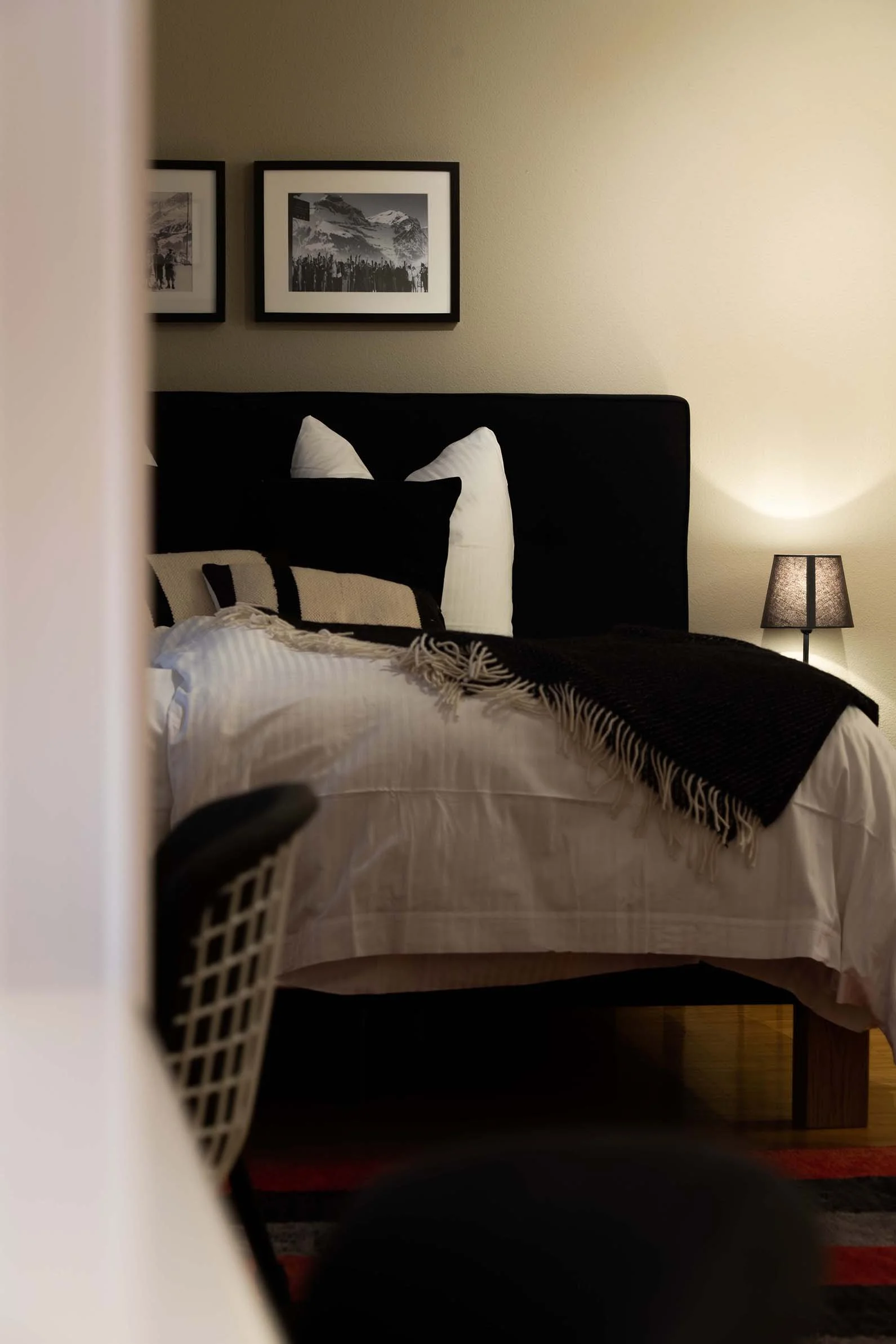 boutique-hotel-suite-bedroom-nordic-alps.jpg