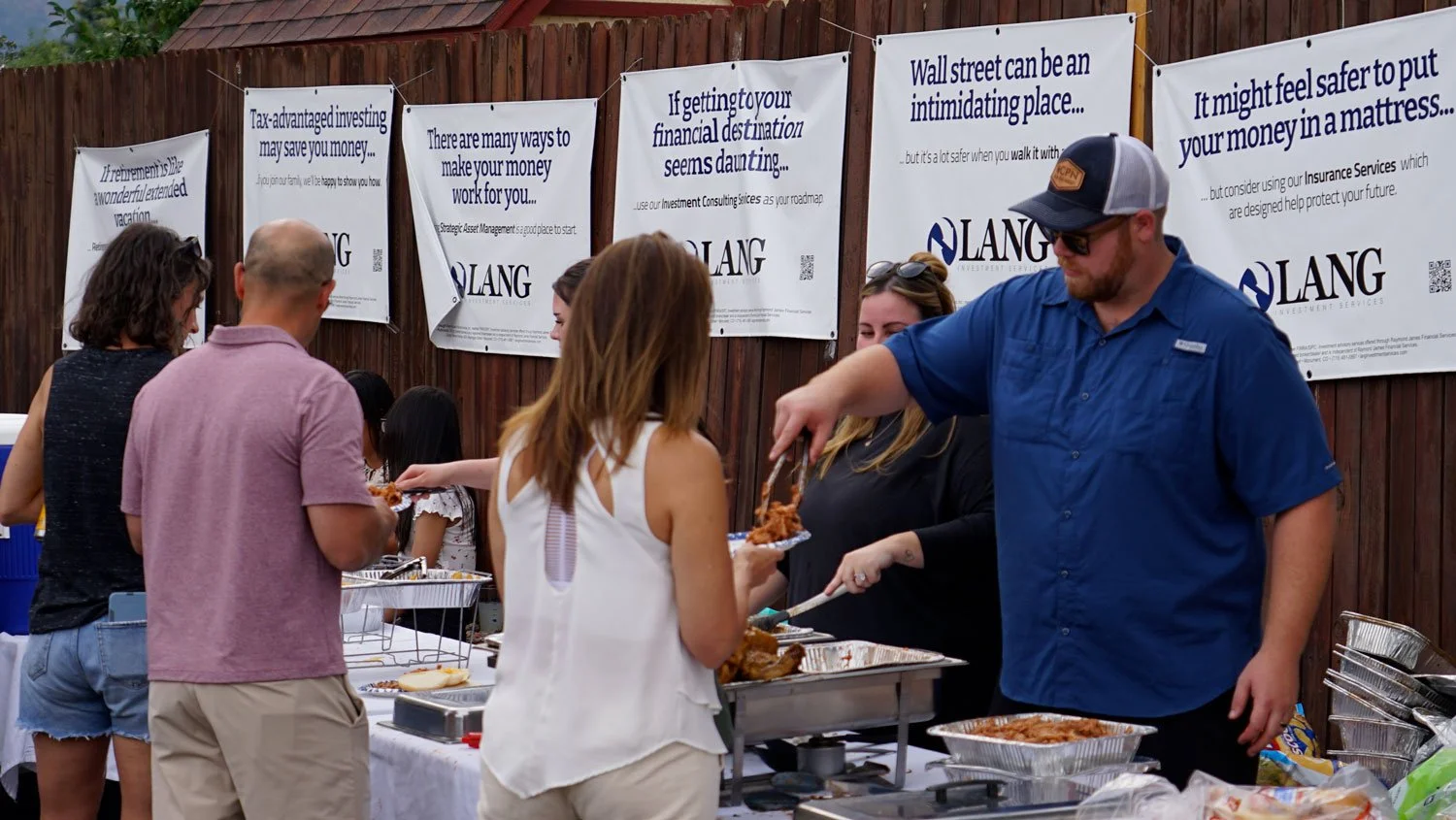 Pig-Roast-17.jpg