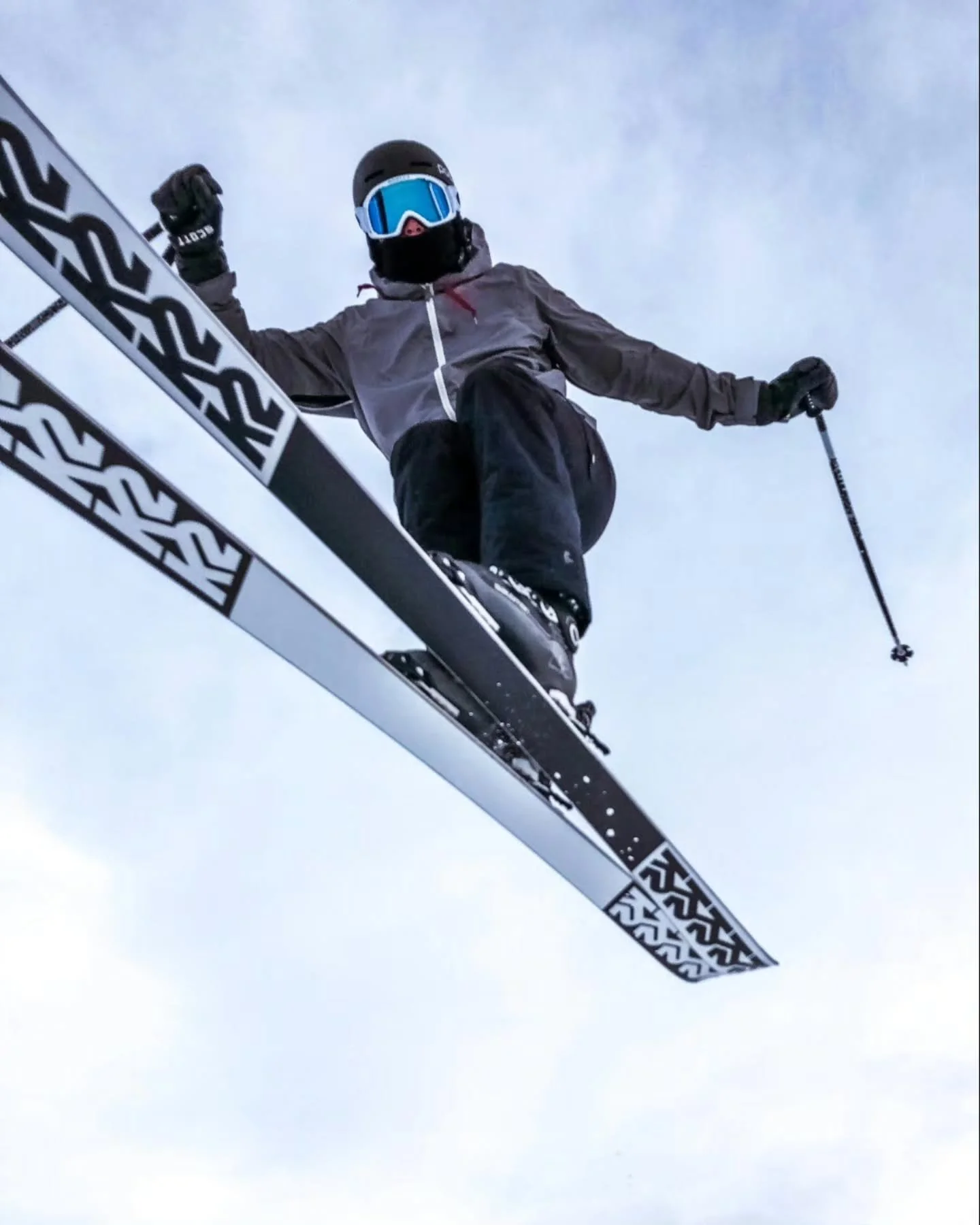 L&rsquo;hiver commence fort chez No1 Sports Verbier ! ❄️
Nos meilleurs plans de la saison sont d&eacute;j&agrave; pr&ecirc;ts 🎿

⛷️ Skis, chaussures, accessoires &mdash; tout ce qu&rsquo;il faut pour attaquer la saison sans exploser ton budget.
Mais