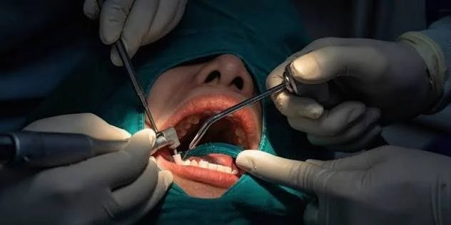 Oral Surgeon