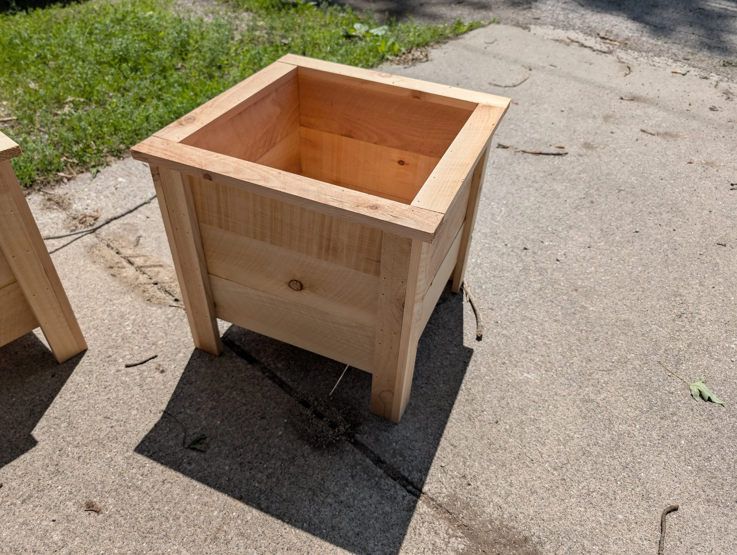 16x16x16 Planter (2).jpg
