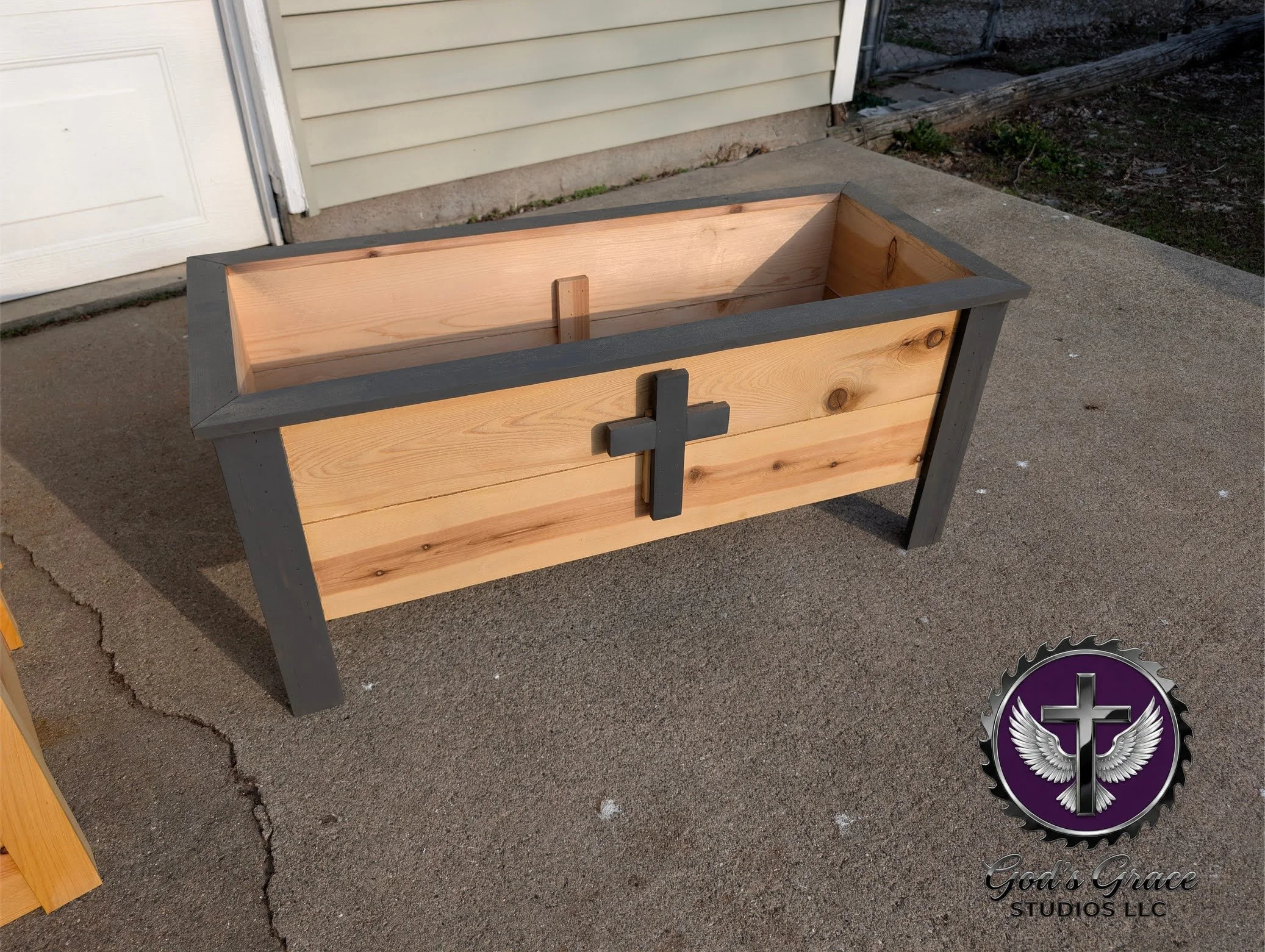 Rustic Cedar Planter Box (36