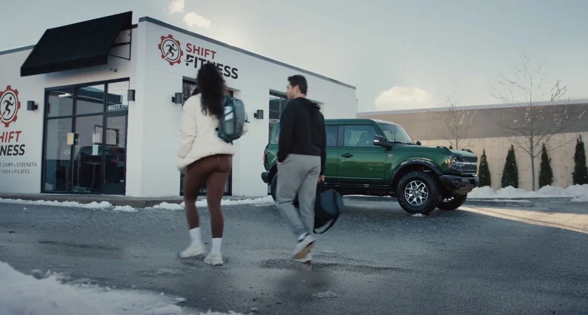 FORD MOBILE SERVICE-ASSISTANT WARDROBE STYLIST