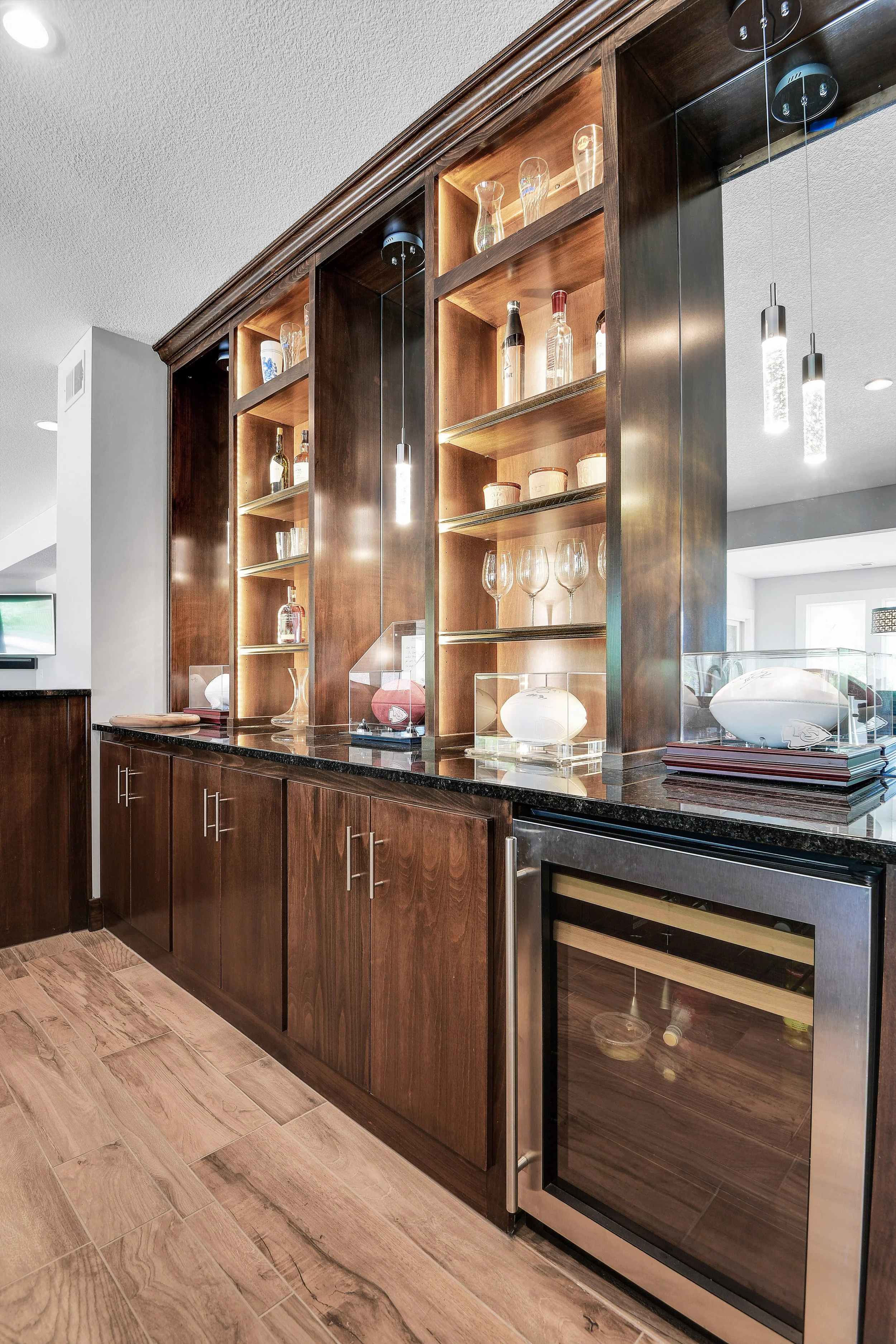 Garnet_KoehlerBuildingCo__16513Bluejacket__0068.jpg