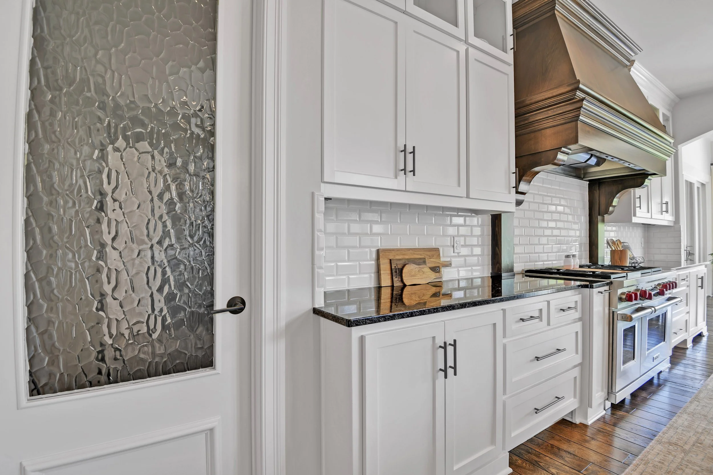 Garnet_KoehlerBuildingCo__16513Bluejacket__0030.jpg