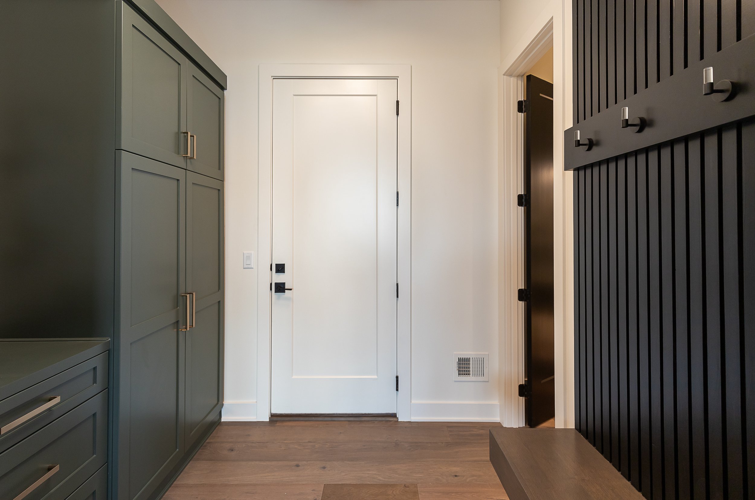 4502 W 136th St-2890.JPG