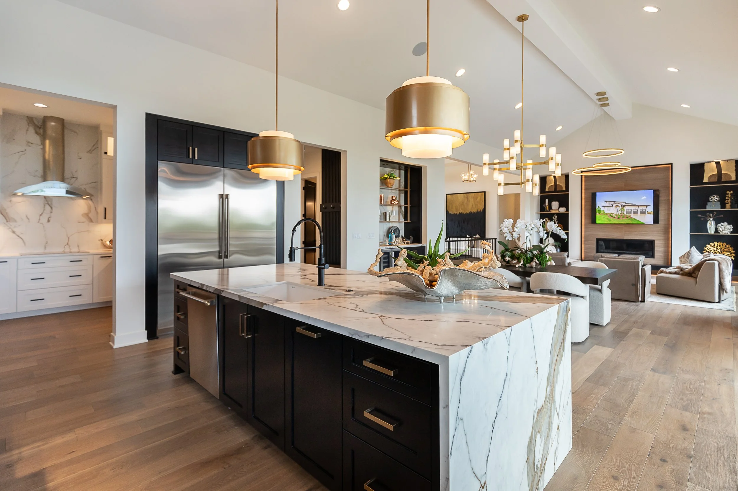 4502 W 136th St-2841.JPG