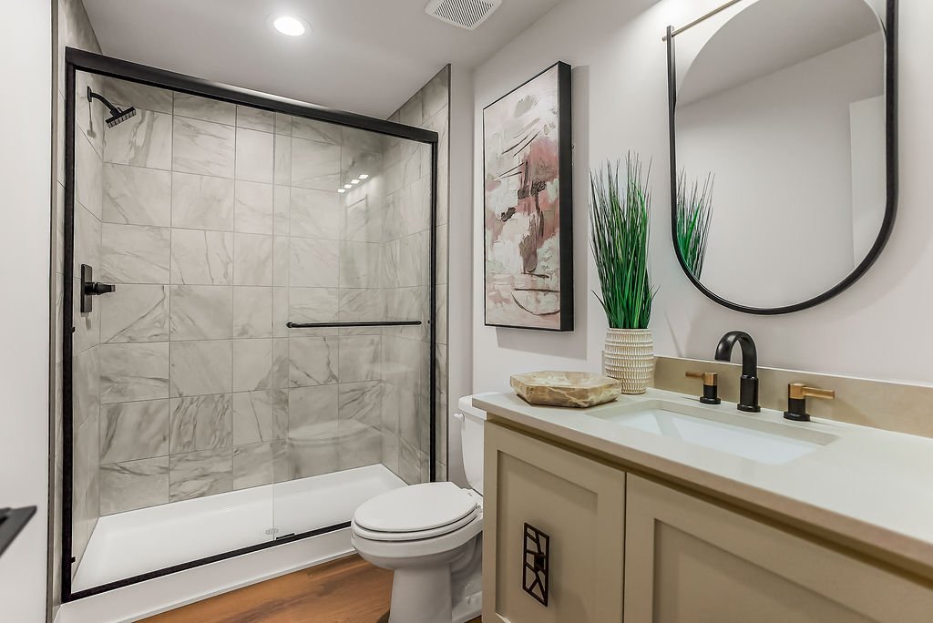 17605KNOXST50.jpg