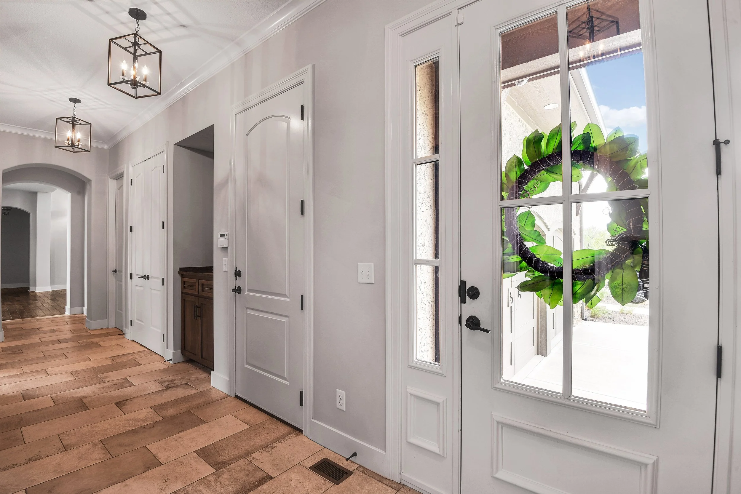 Garnet_KoehlerBuildingCo__16513Bluejacket__0056.jpg