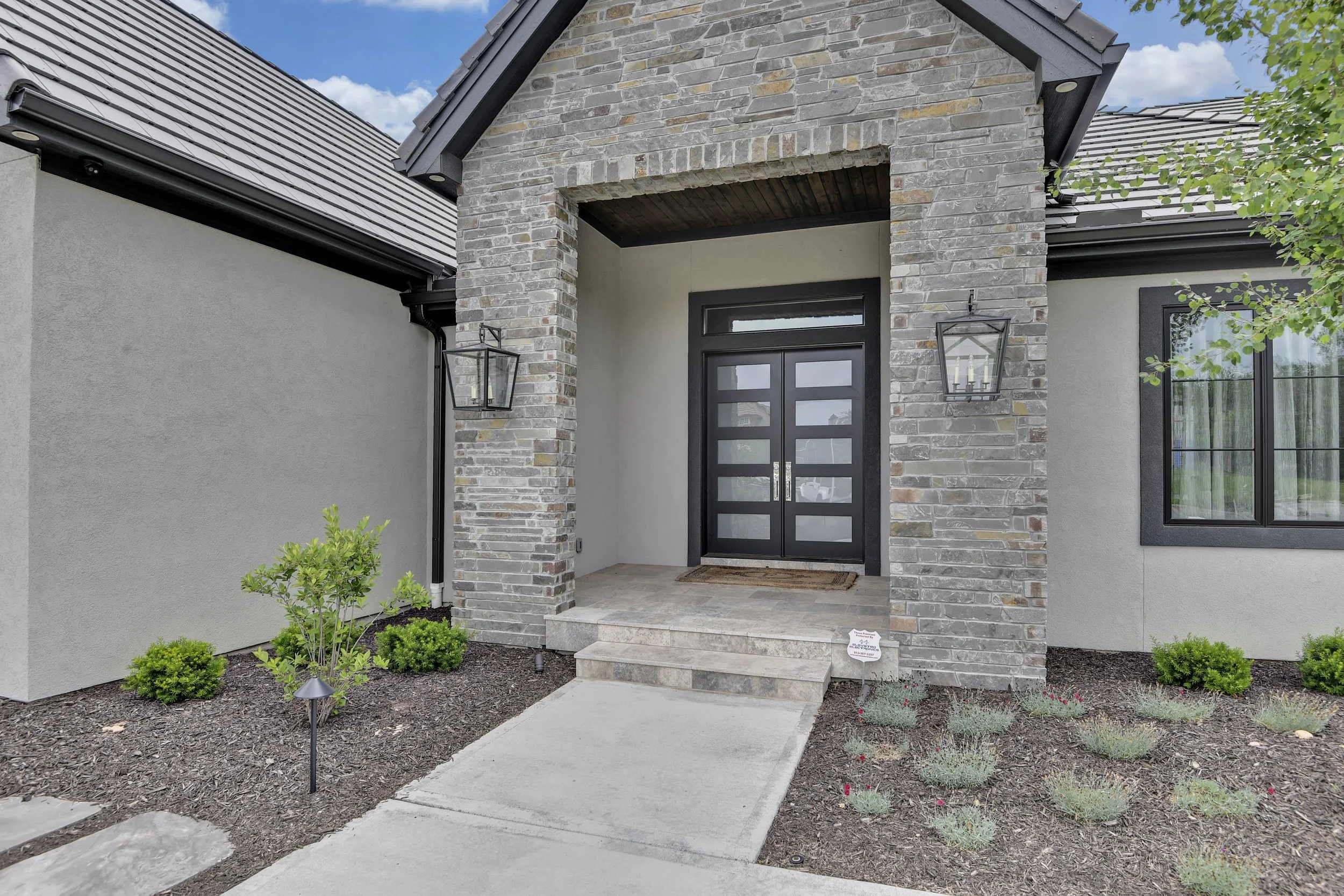 Braden_KoehlerBuildingCo_16529Bluekjacket__097.jpg