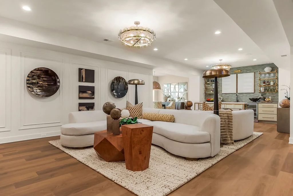 17605KNOXST41.jpg