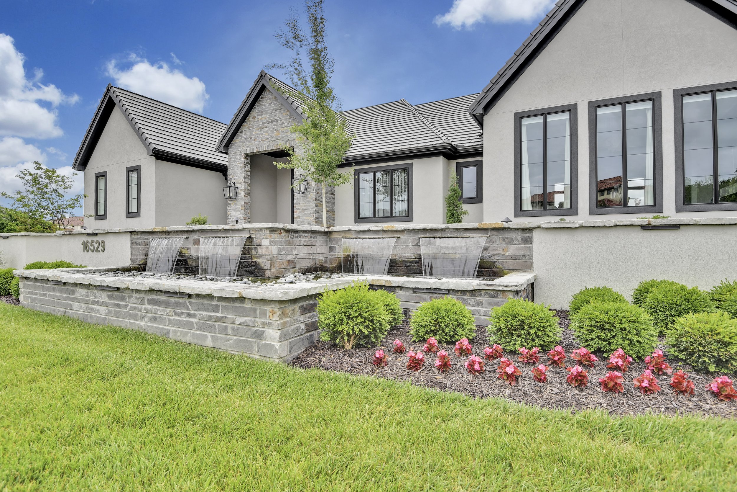 Braden_KoehlerBuildingCo_16529Bluekjacket__102.jpg