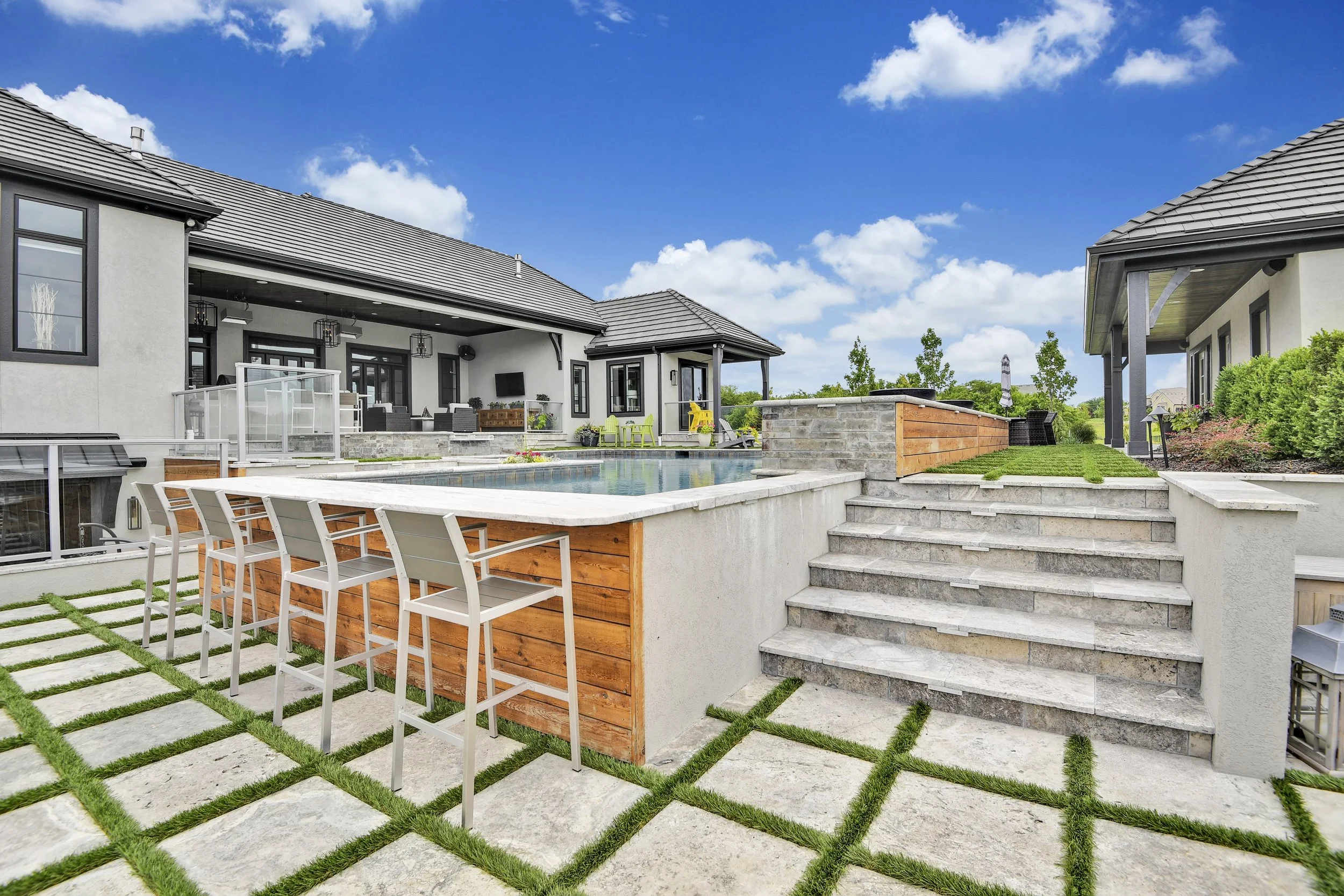 Braden_KoehlerBuildingCo_16529Bluekjacket__066.jpg