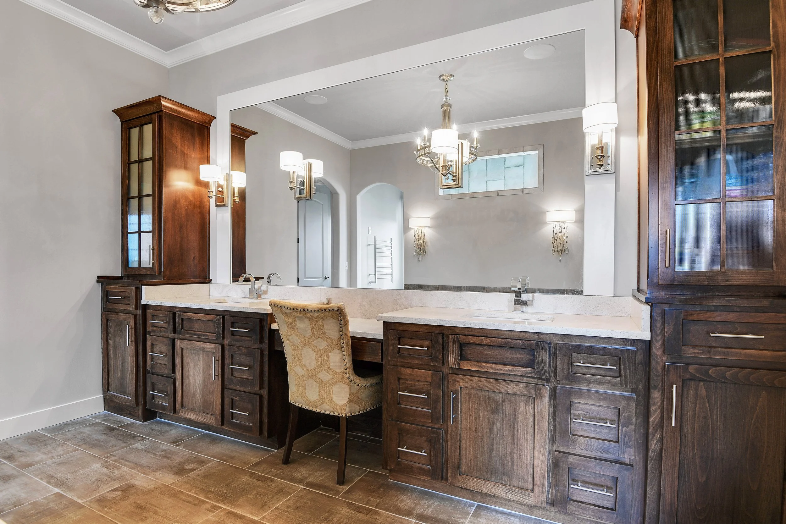 Garnet_KoehlerBuildingCo__16513Bluejacket__0048.jpg