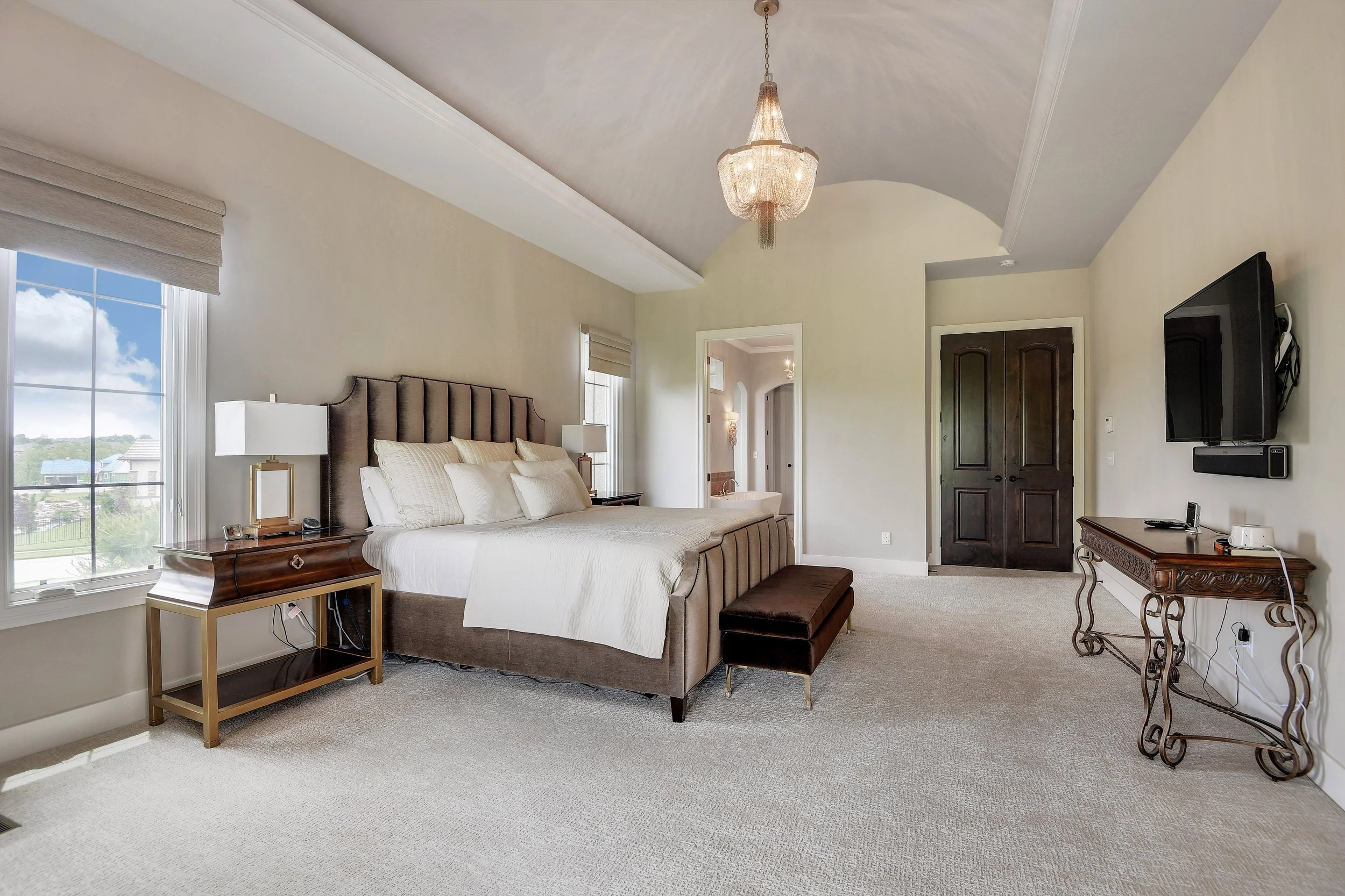 Garnet_KoehlerBuildingCo__16513Bluejacket__0047.jpg