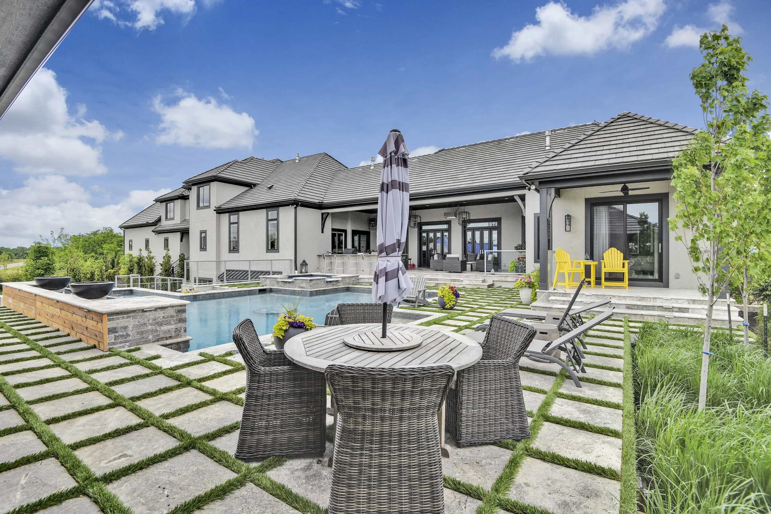 Braden_KoehlerBuildingCo_16529Bluekjacket__071.jpg