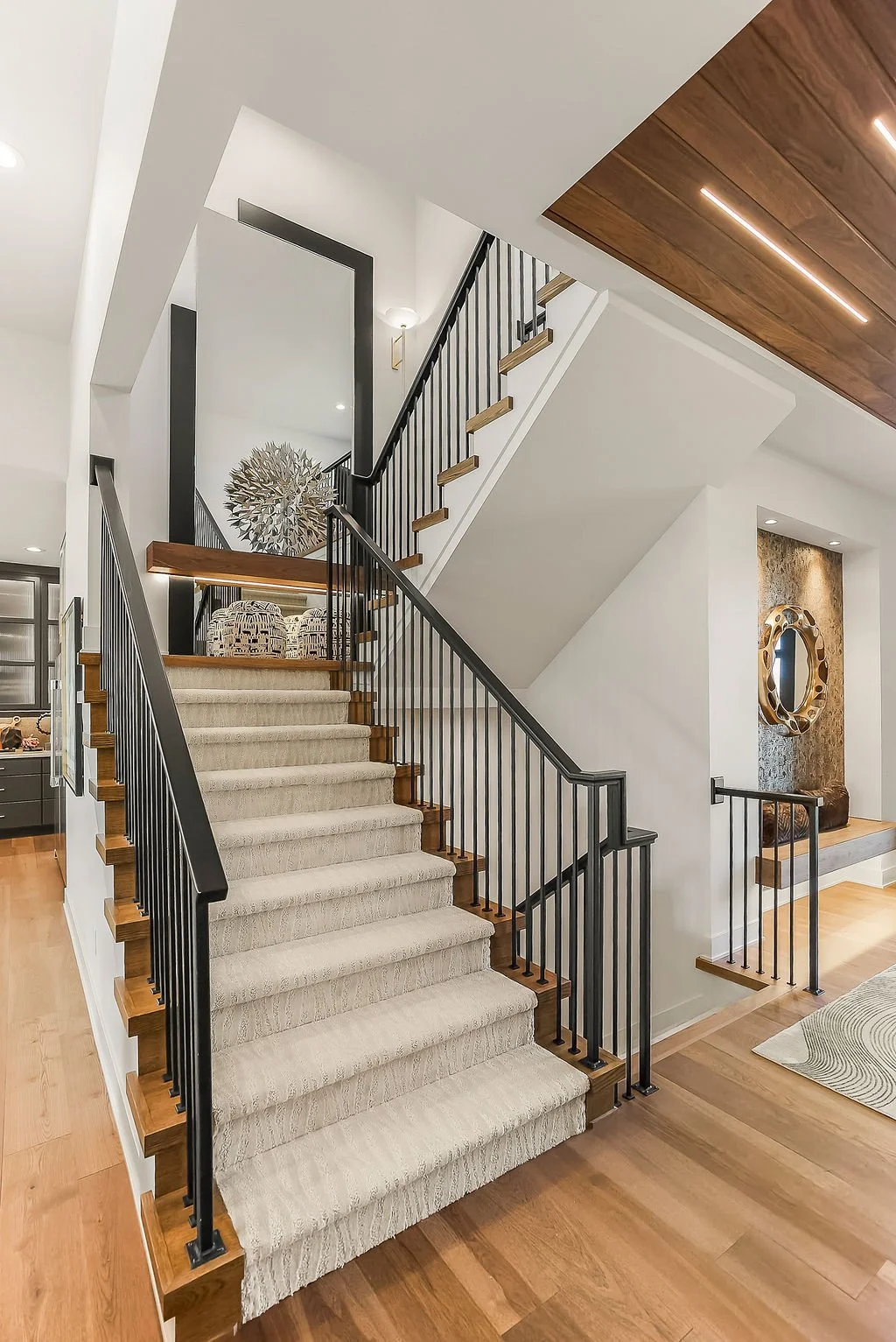 17605KNOXST30.jpg