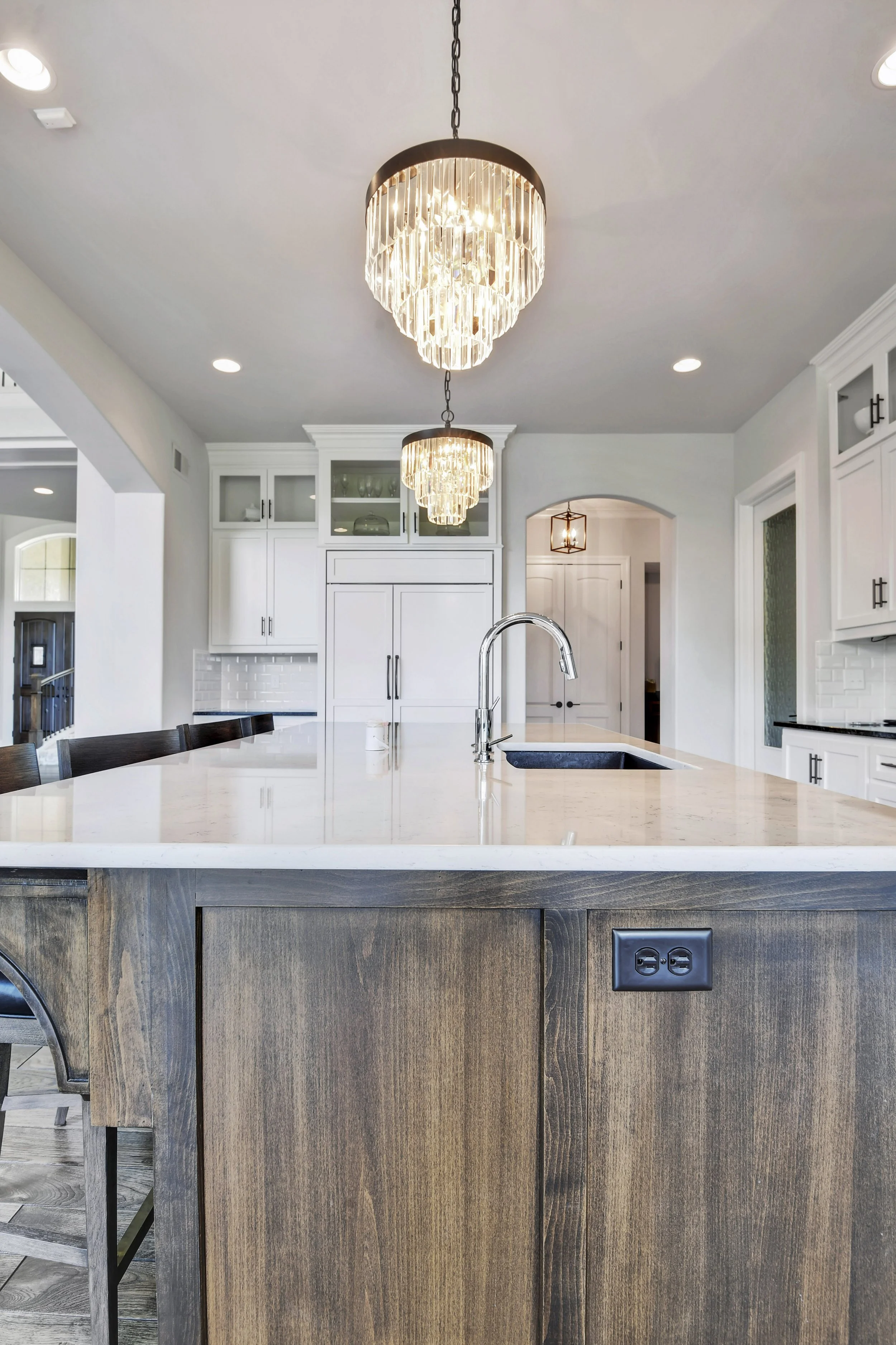 Garnet_KoehlerBuildingCo__16513Bluejacket__0033.jpg