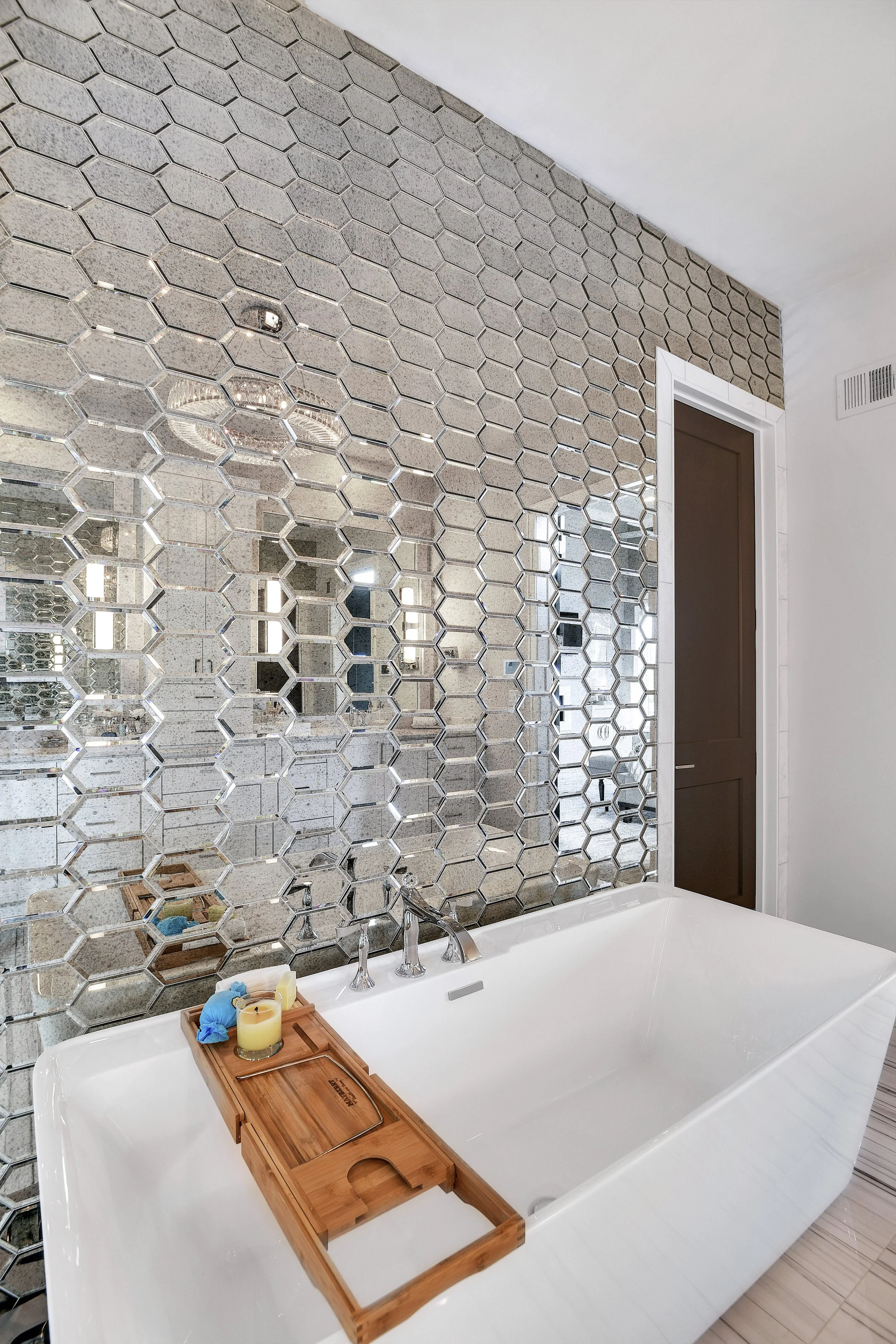 Braden_KoehlerBuildingCo_16529Bluekjacket__012.jpg