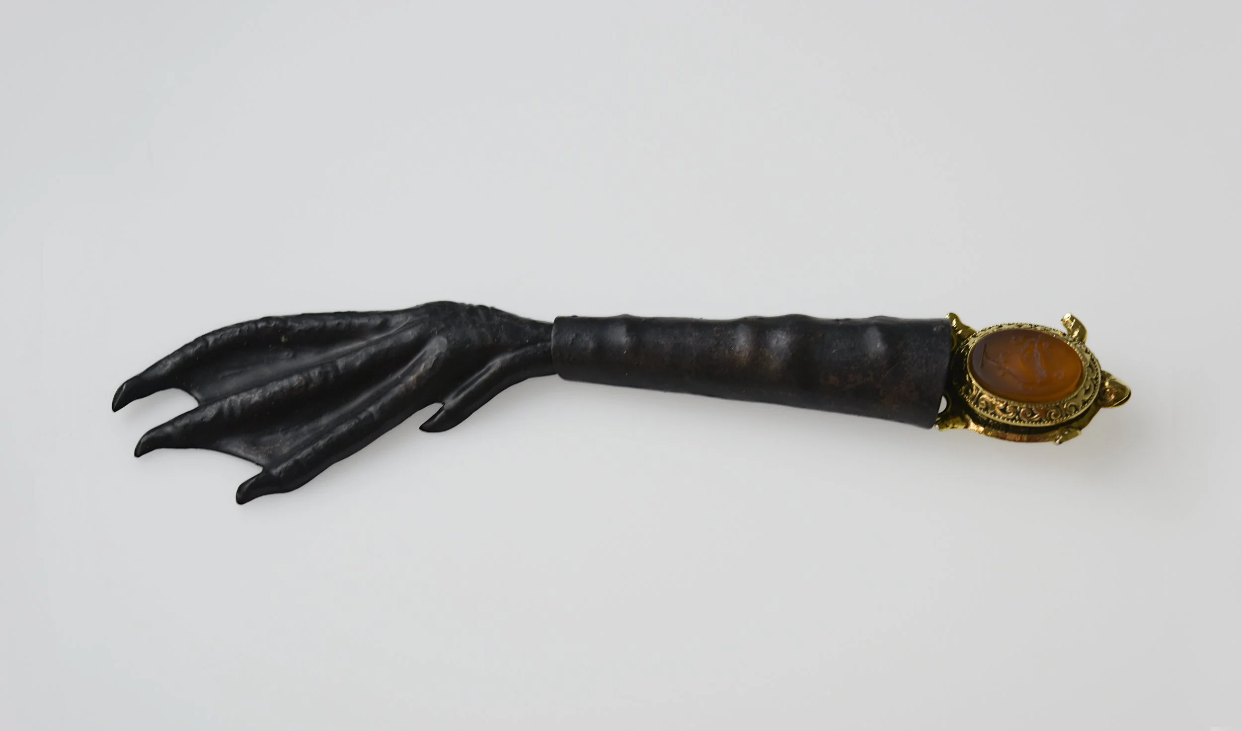 Singlefootwider.jpg