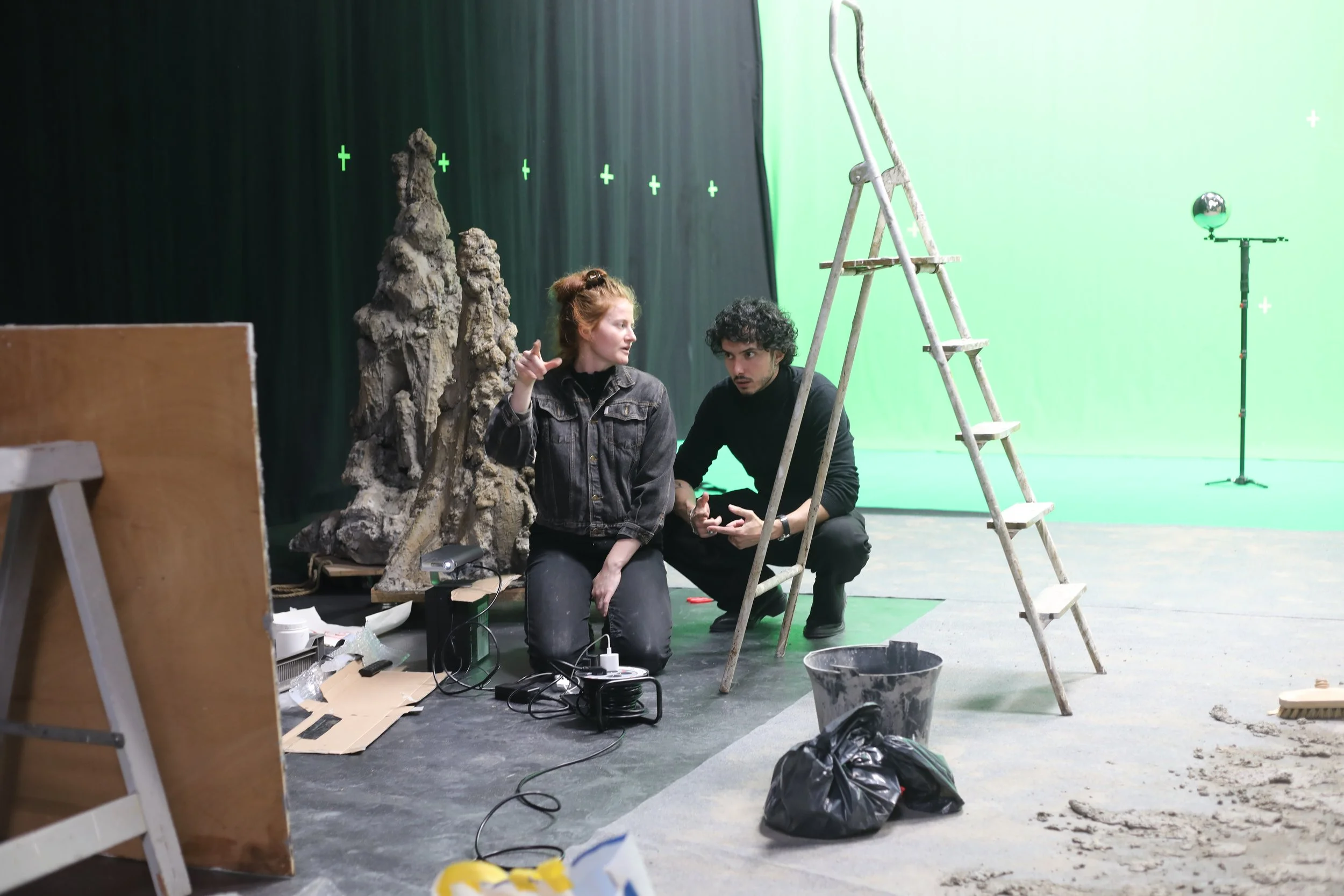 FILM SETS