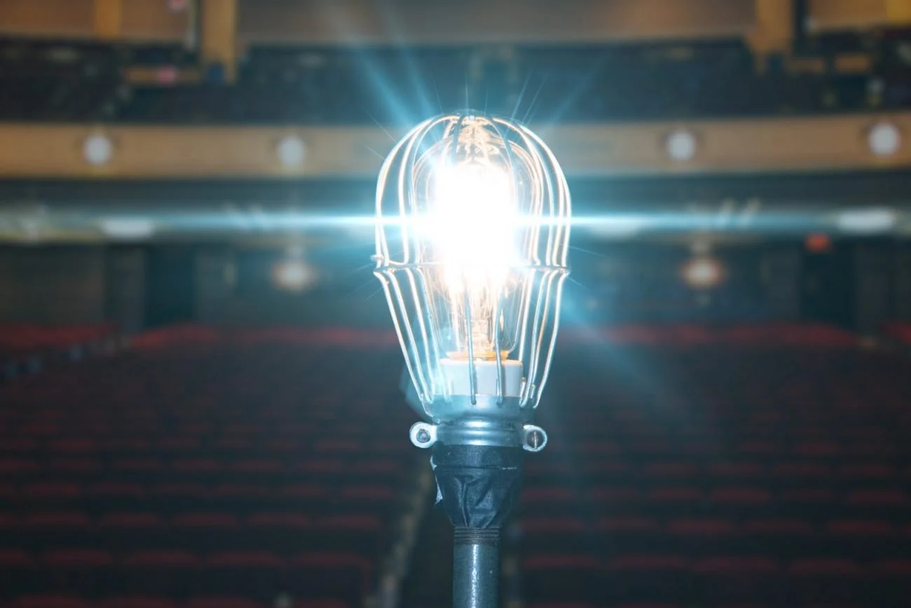 SMZ_BID_GhostLight_Photo2.jpg