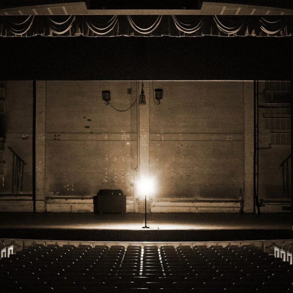 Broadway in Detroit: The Ghost Light
