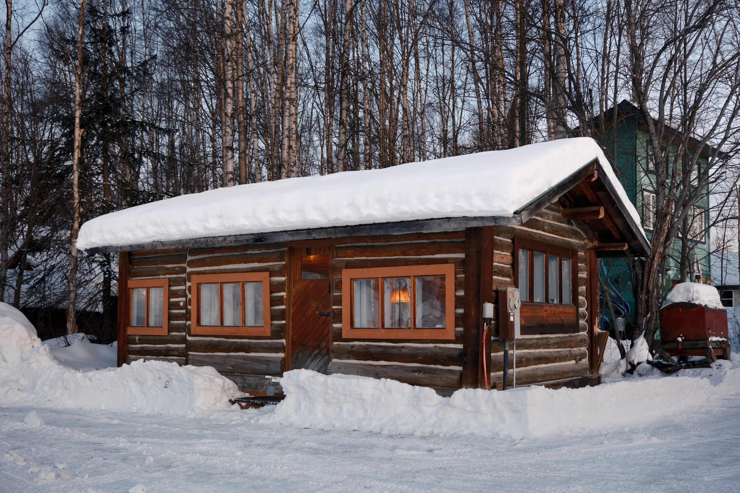 Exterior of Studio cabin in Winter