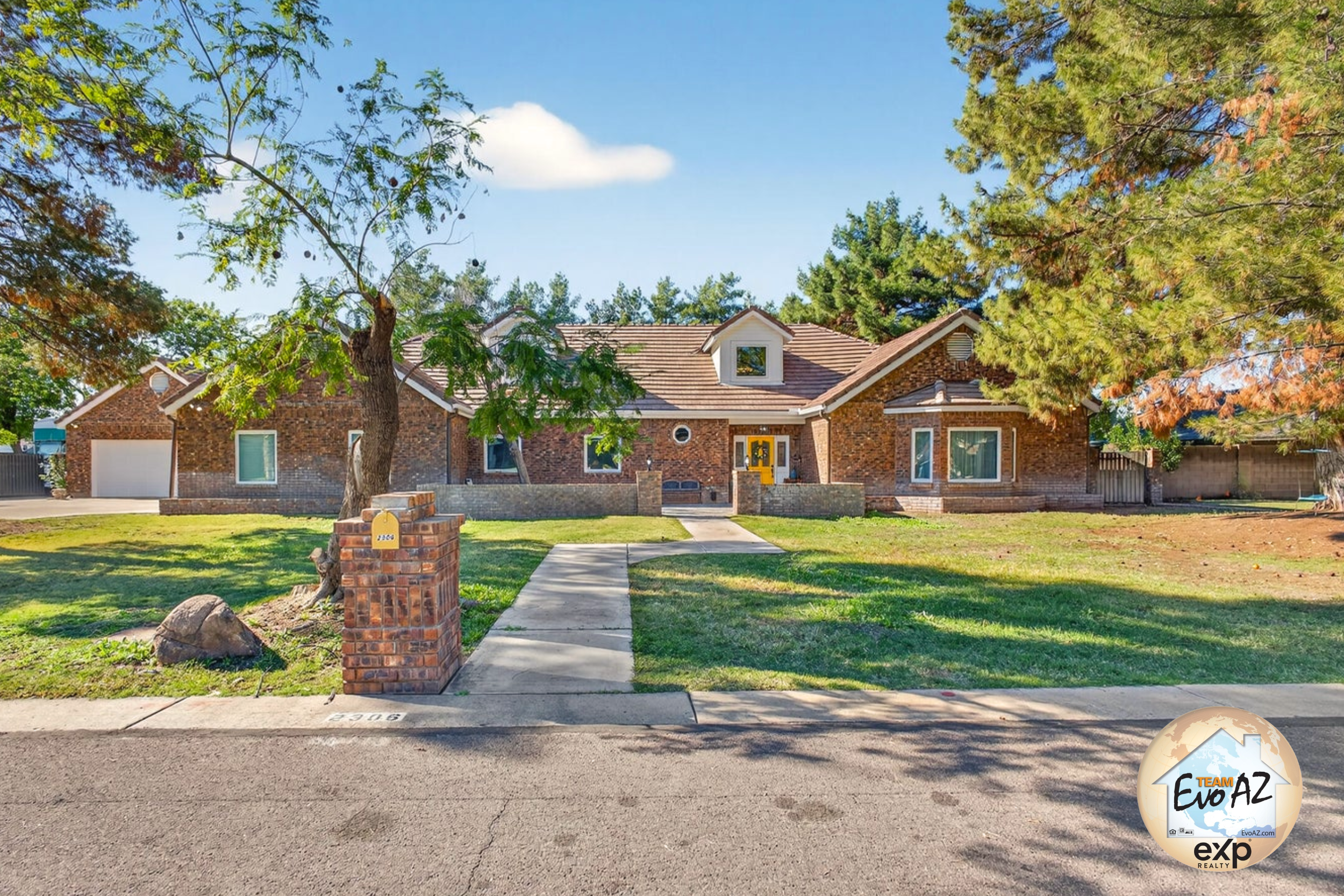 Hillcrest Circle Custom Estate Sells in North Mesa