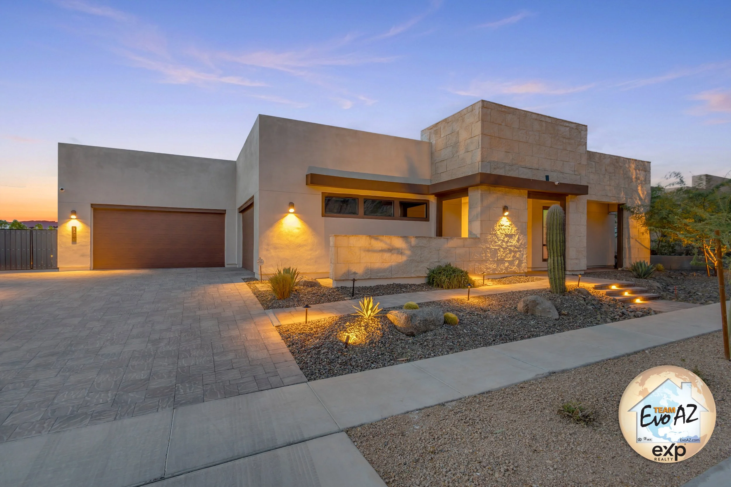 Luxury Home with Mountain Views in Phoenix AZ