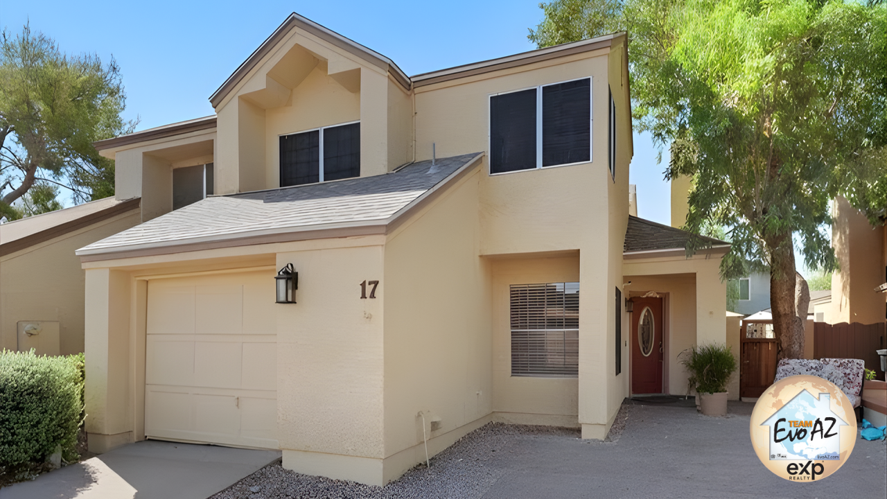 Stunning Townhouse in Concord Village in Mesa AZ
