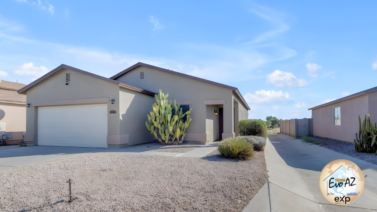 A Stunning 5-bedroom with Breathtaking Backyard Amenities